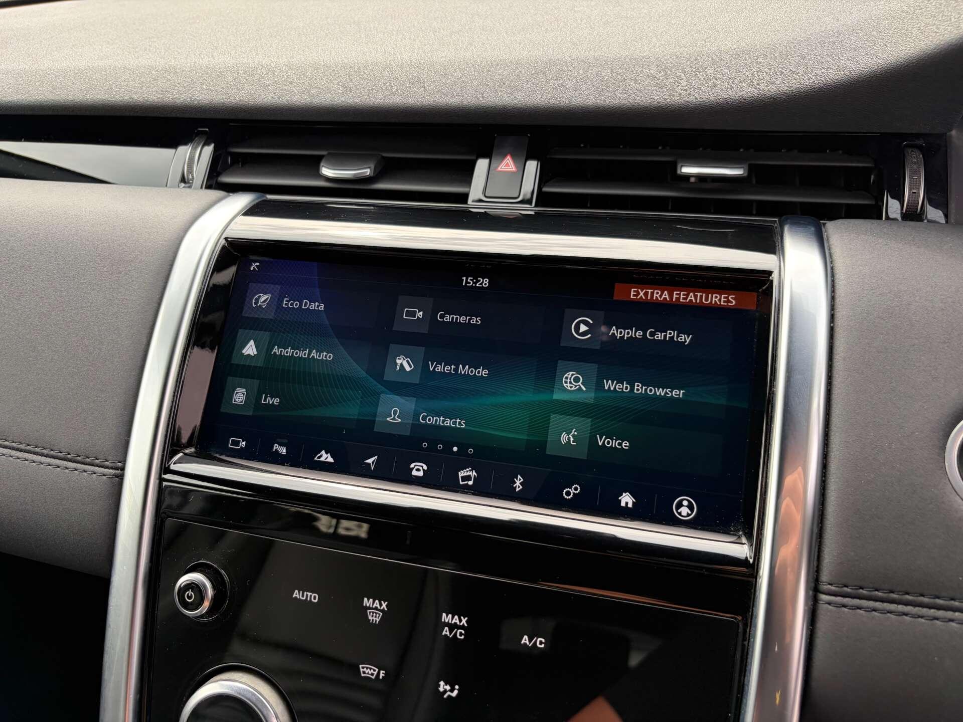 Land Rover Discovery Sport view 52