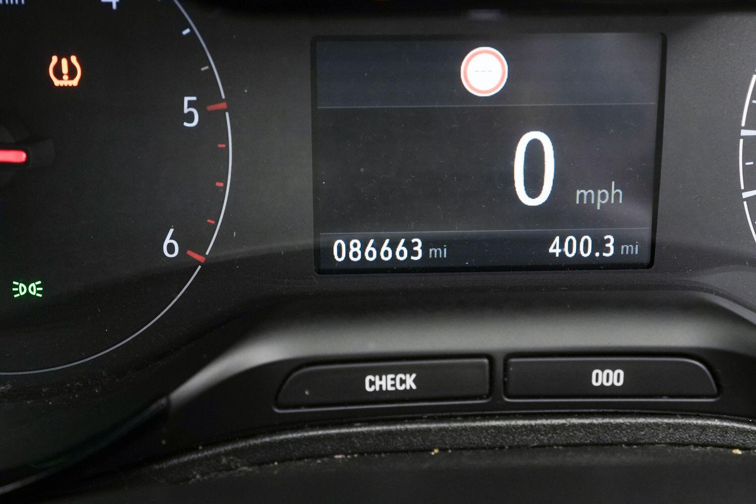 Vauxhall Grandland X view 23