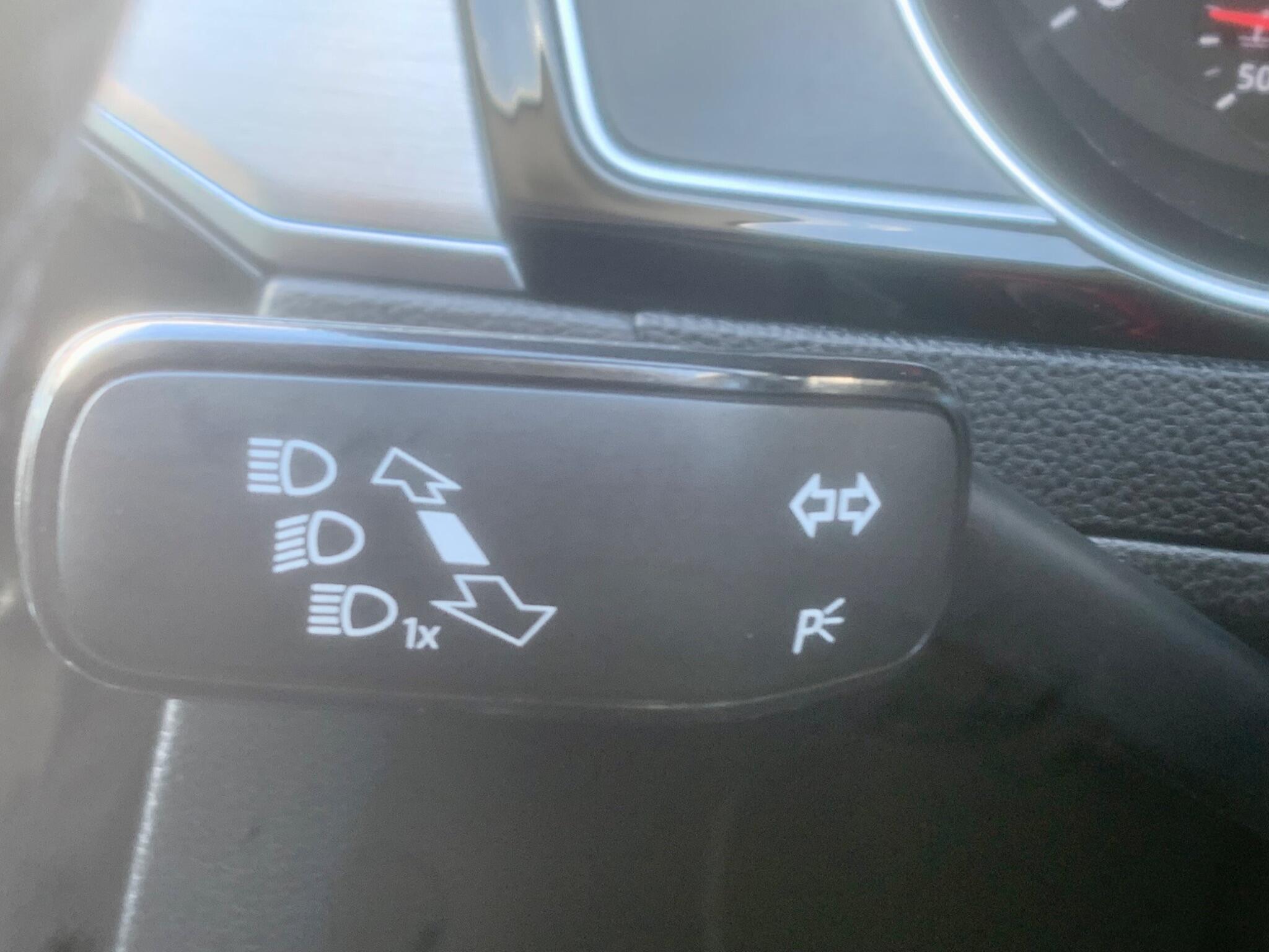 Volkswagen Passat view 55