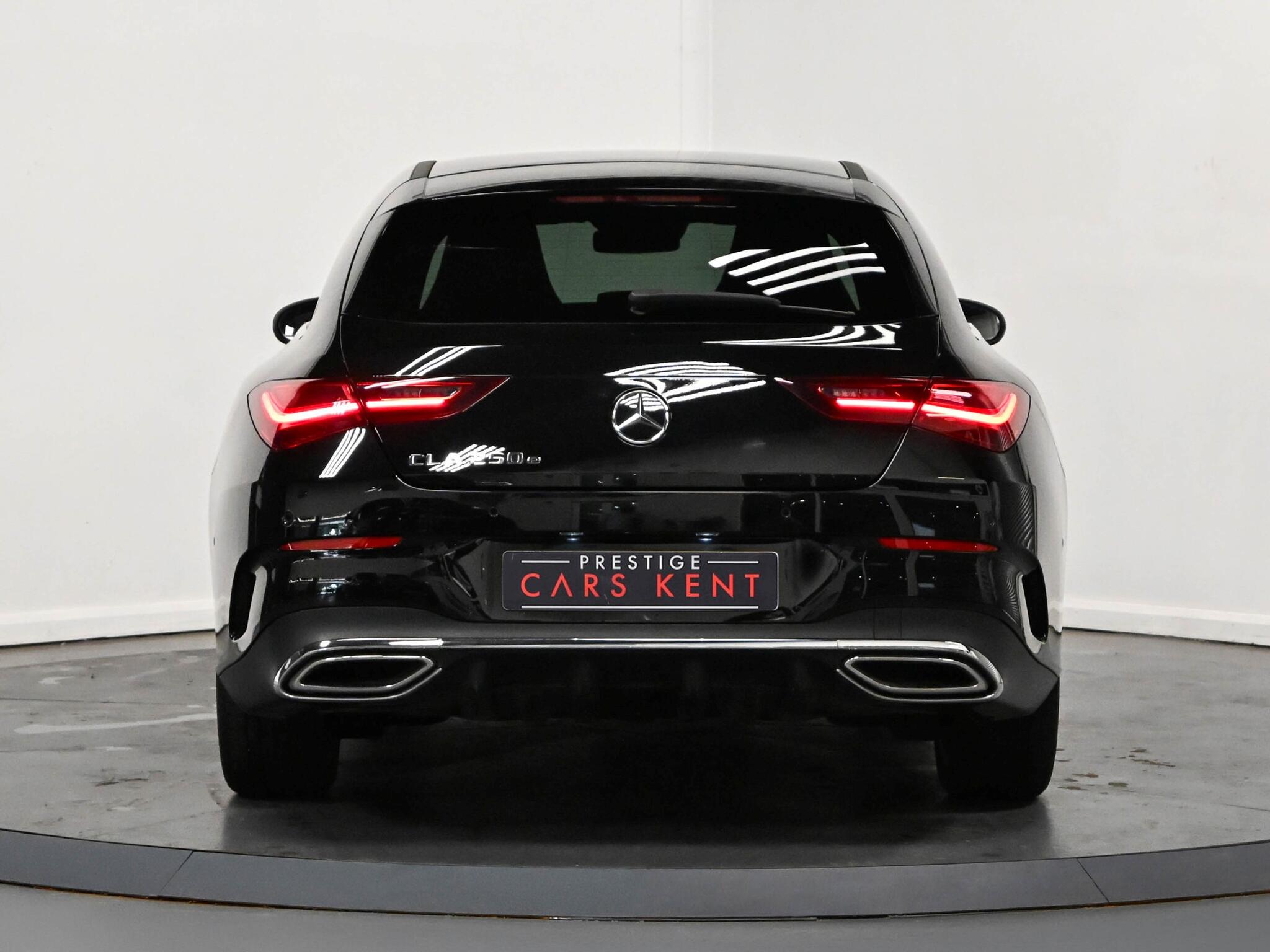 Mercedes-Benz Cla view 23