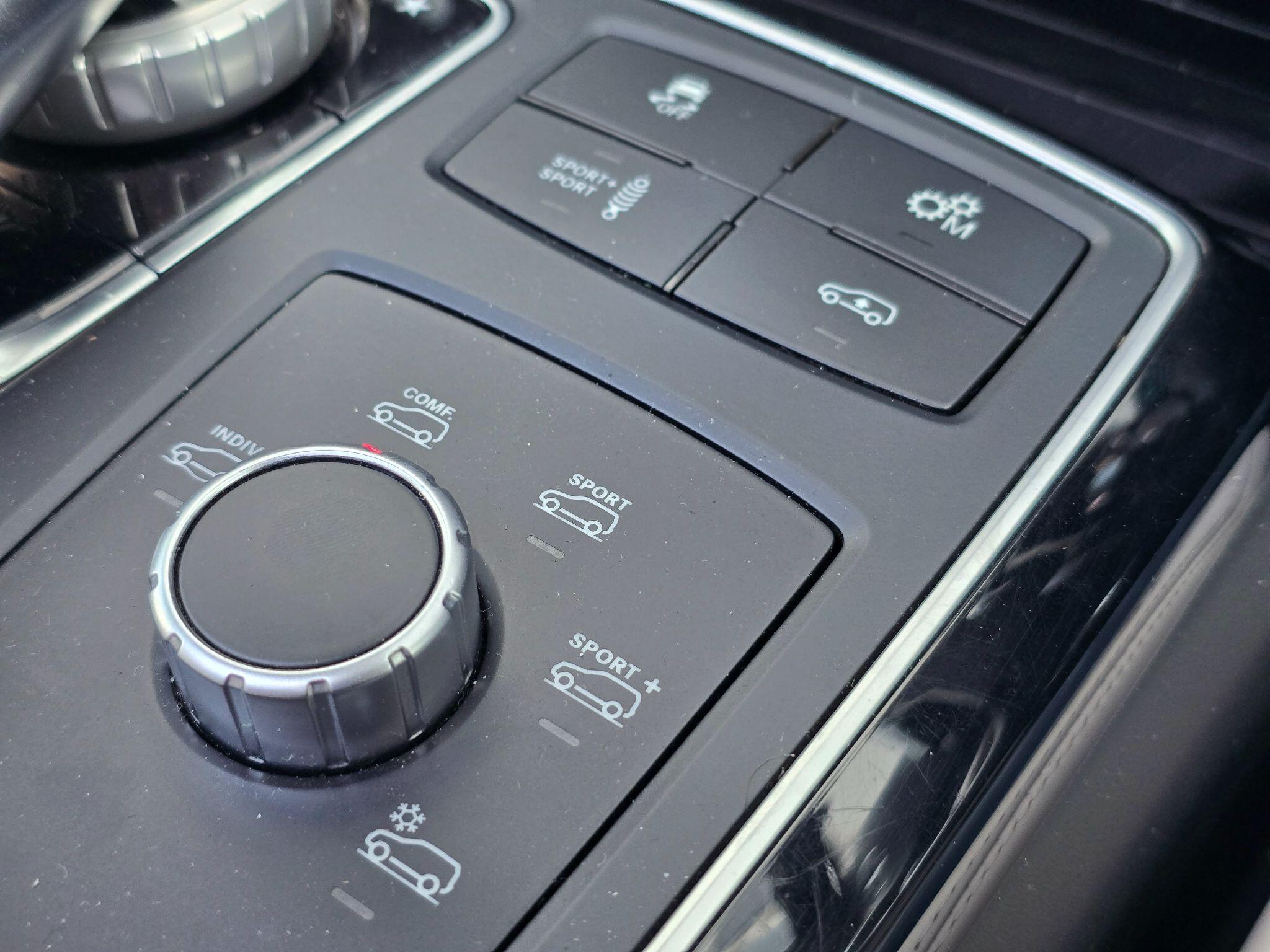 Mercedes-Benz Gle view 29
