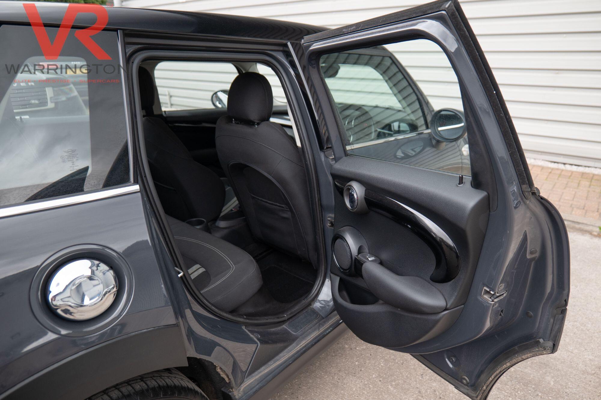 Mini Cooper view 19