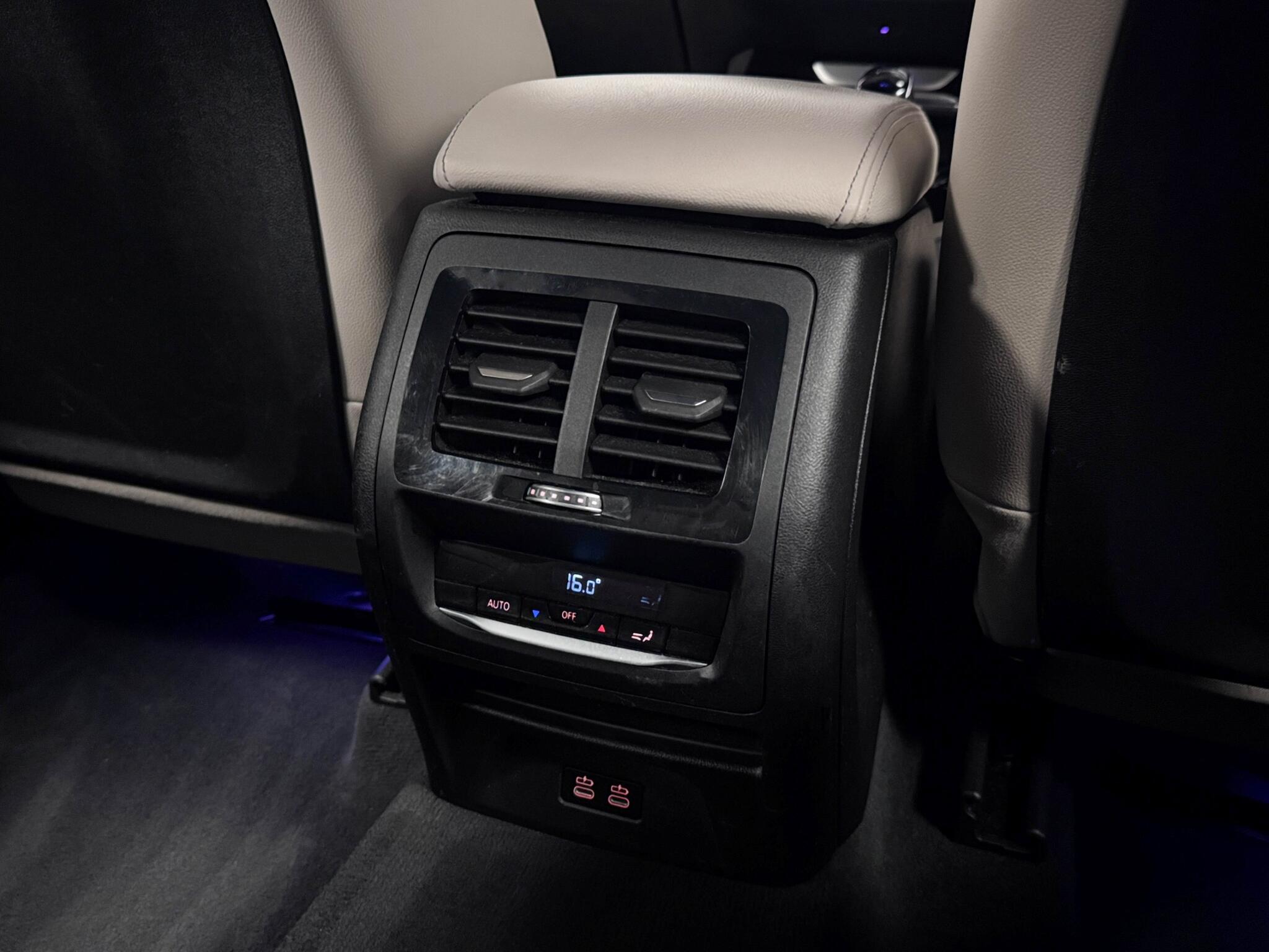 BMW X3 view 19