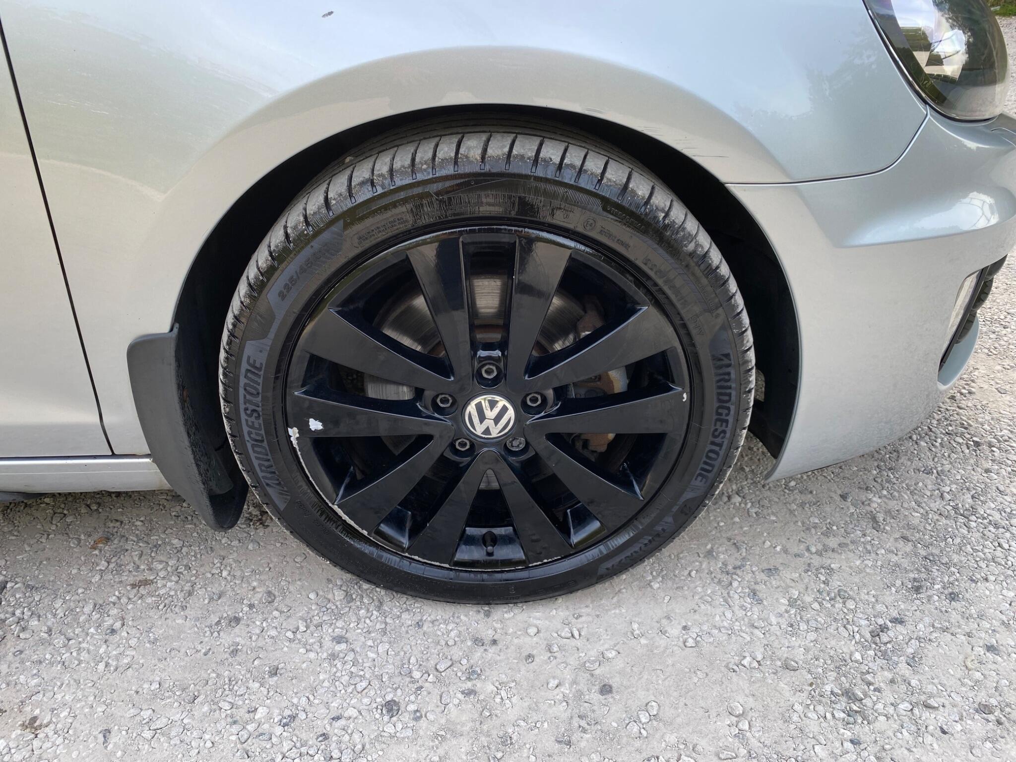 Volkswagen Golf view 32