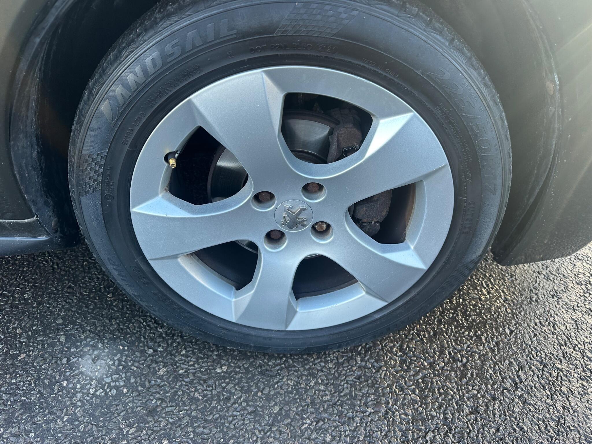 Peugeot 3008 view 30