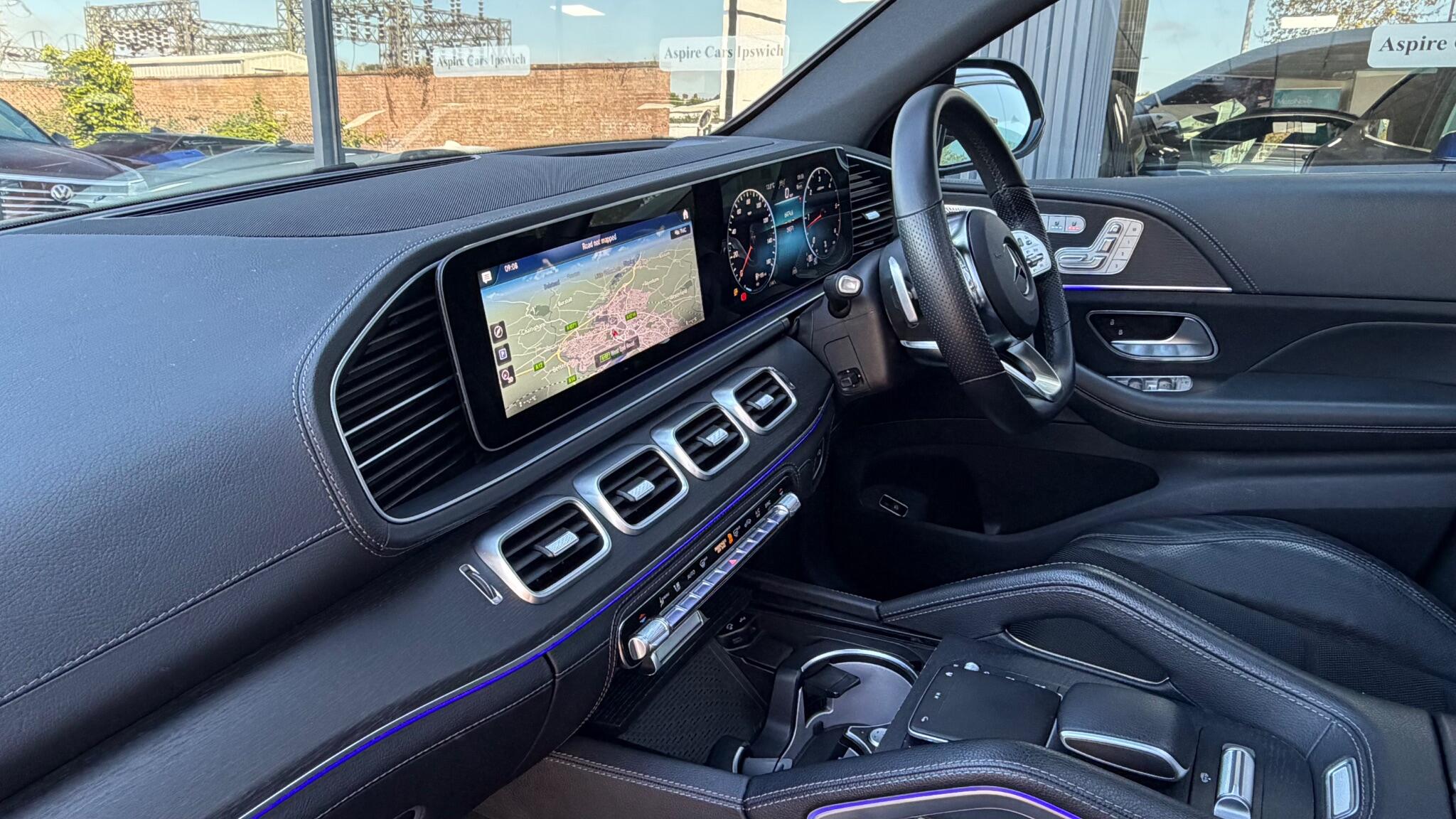 Mercedes-Benz Gle view 19