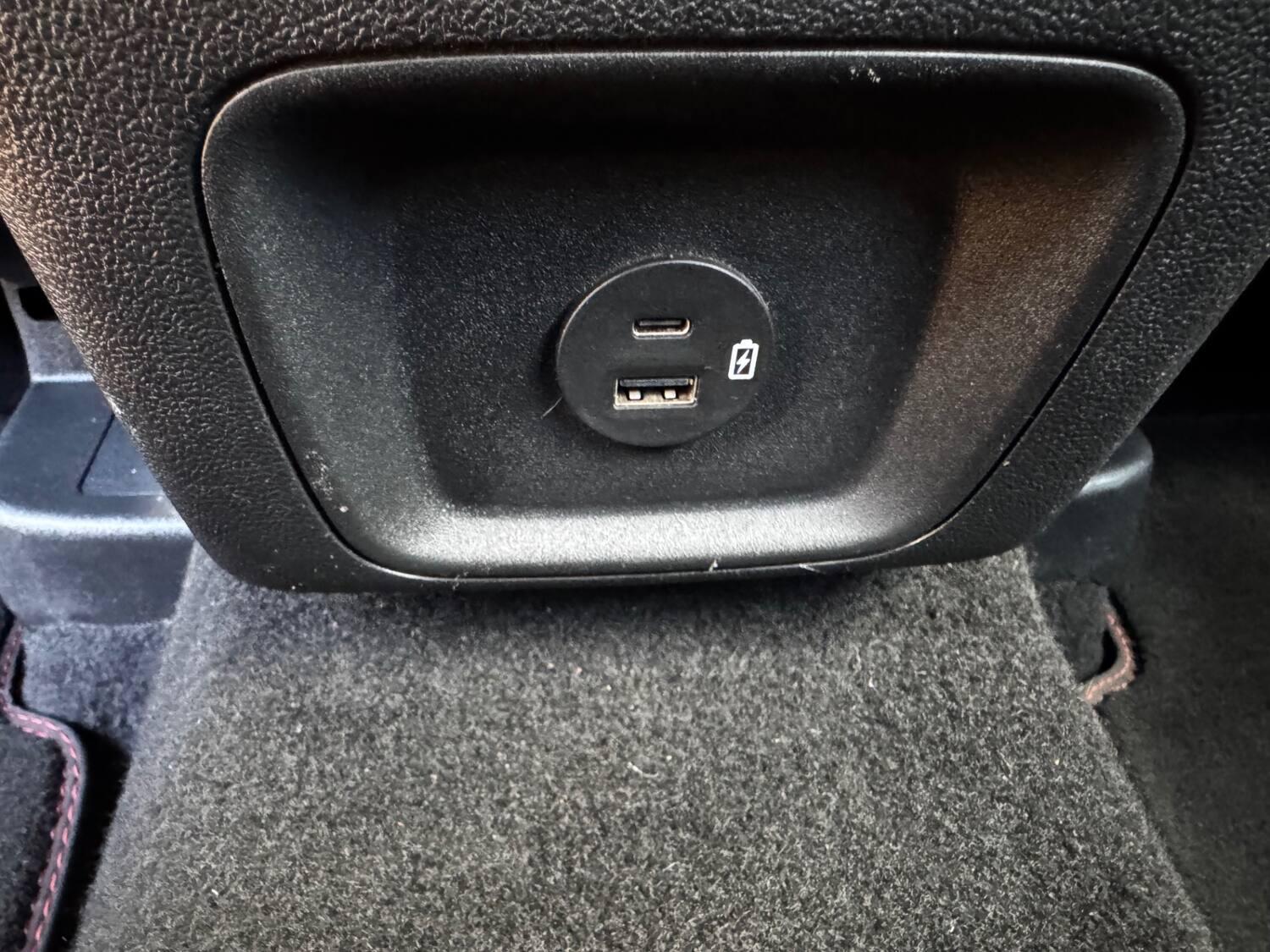Ford Kuga view 14