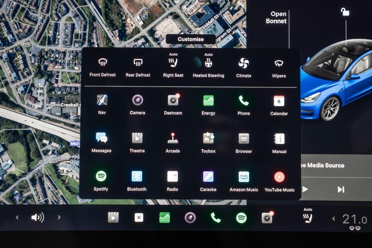 Tesla Model 3 view 35