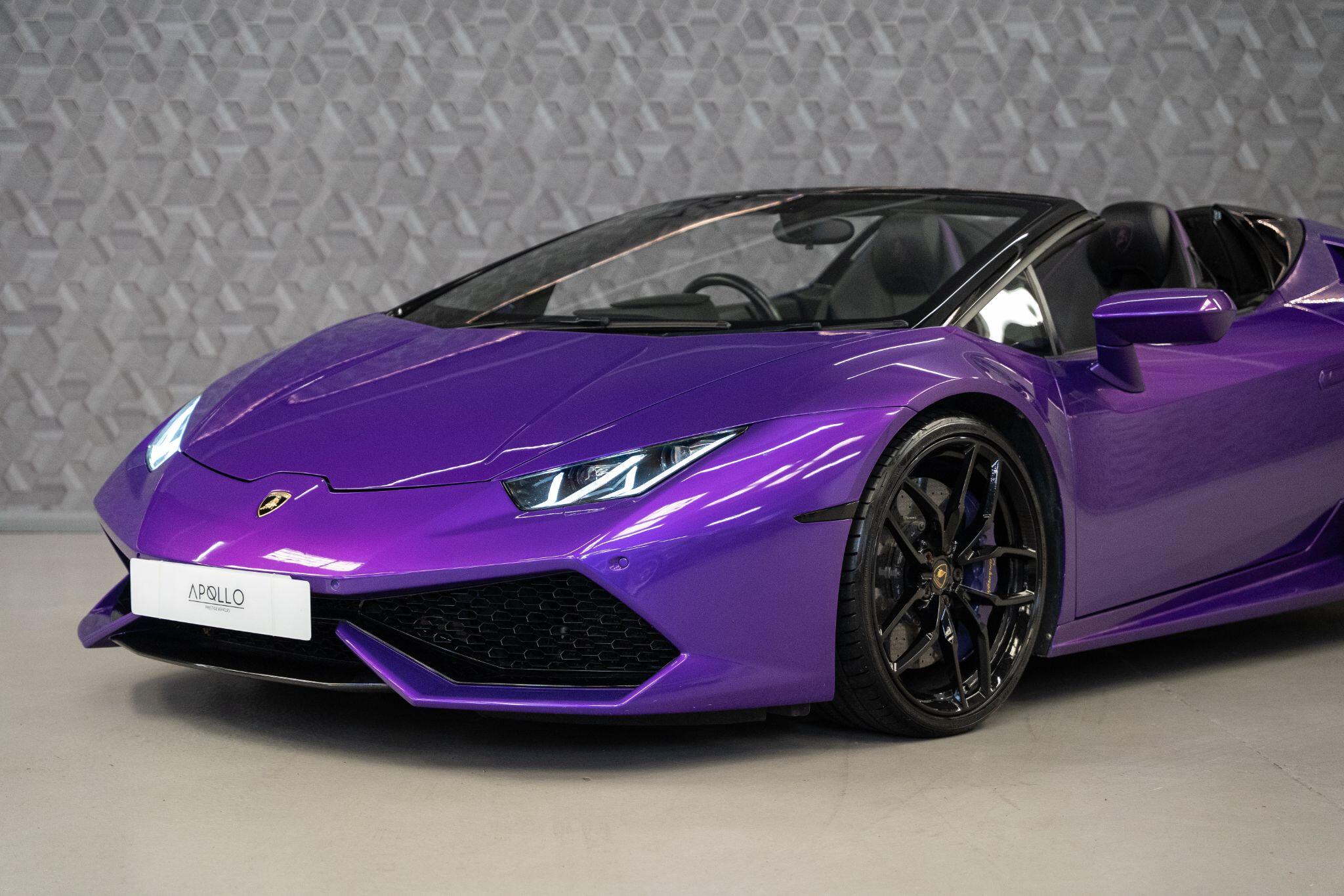 Lamborghini Huracan view 48