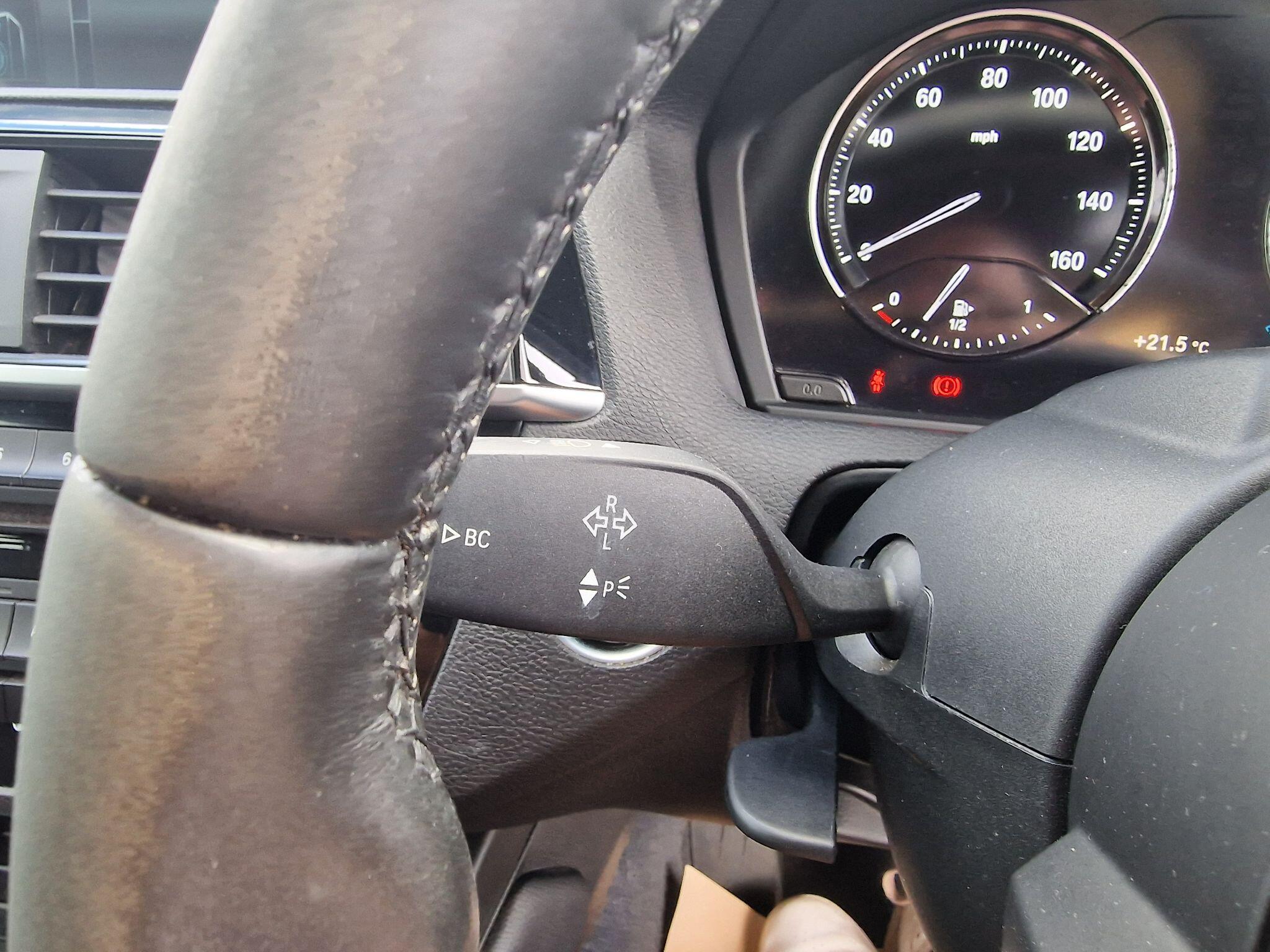 BMW 2 Series view 25
