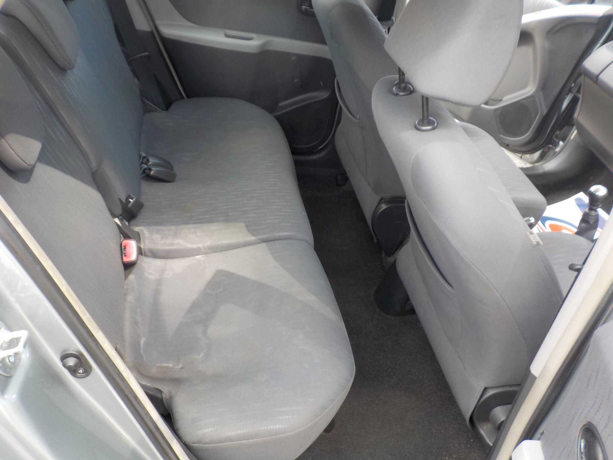 Toyota Yaris 1.33 Dual VVT-i TR Euro 4 (s/s) 5dr
