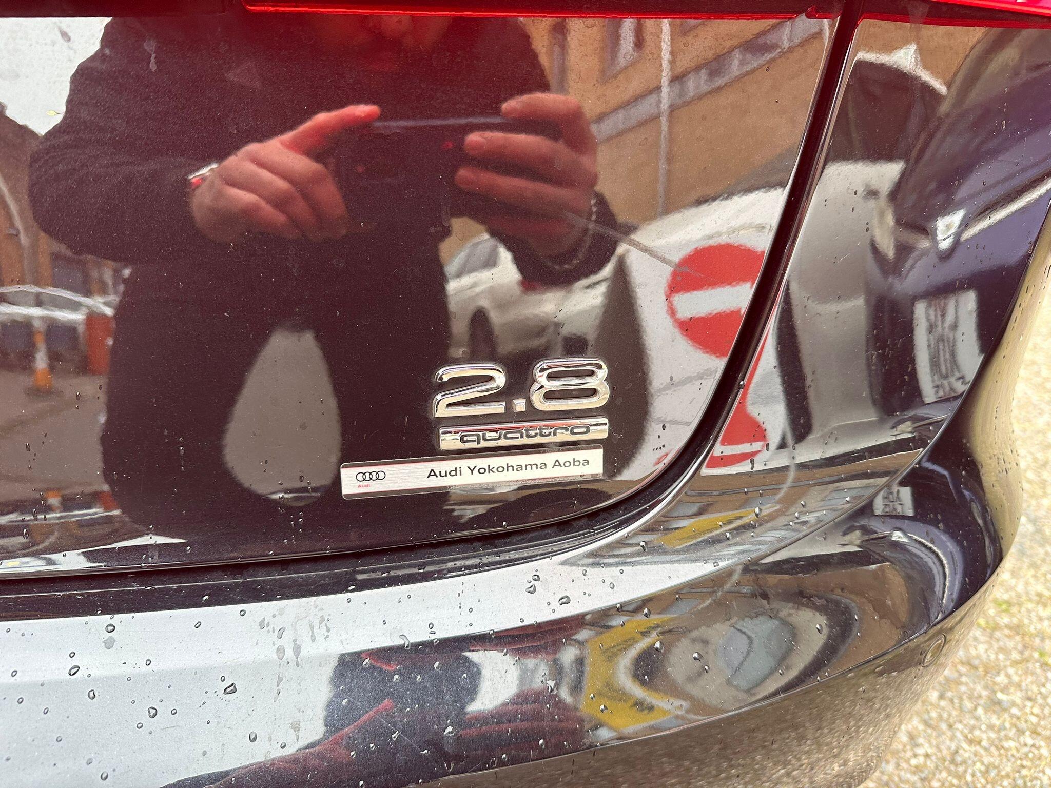 Audi A6 Avant view 32