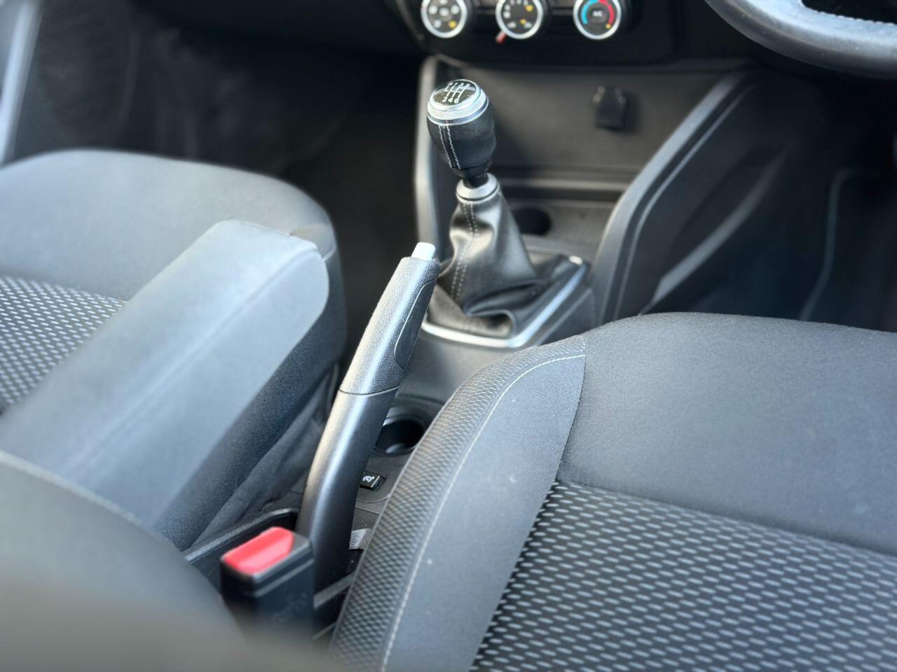 Dacia Duster view 48