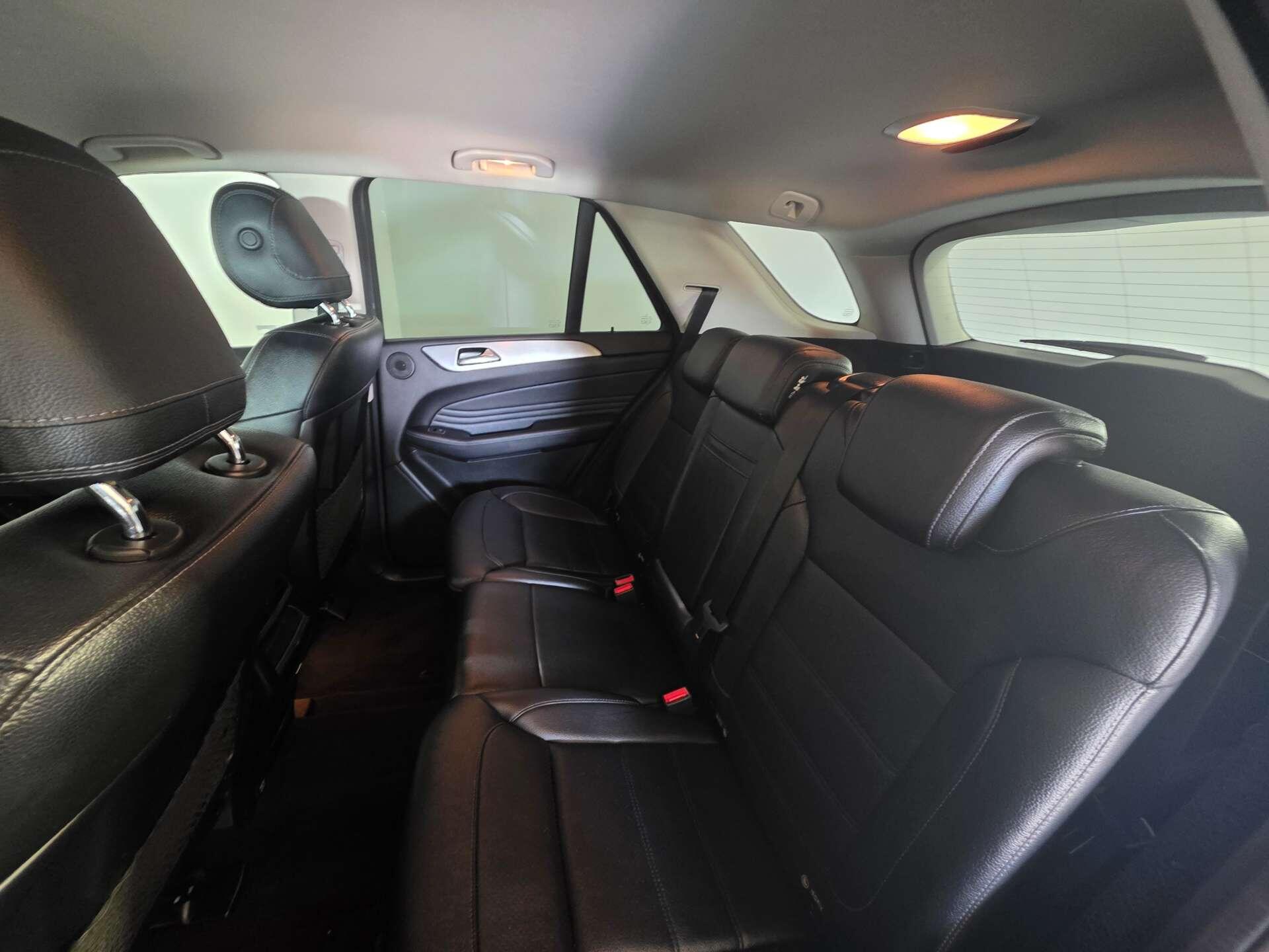 Mercedes-Benz Gle view 47