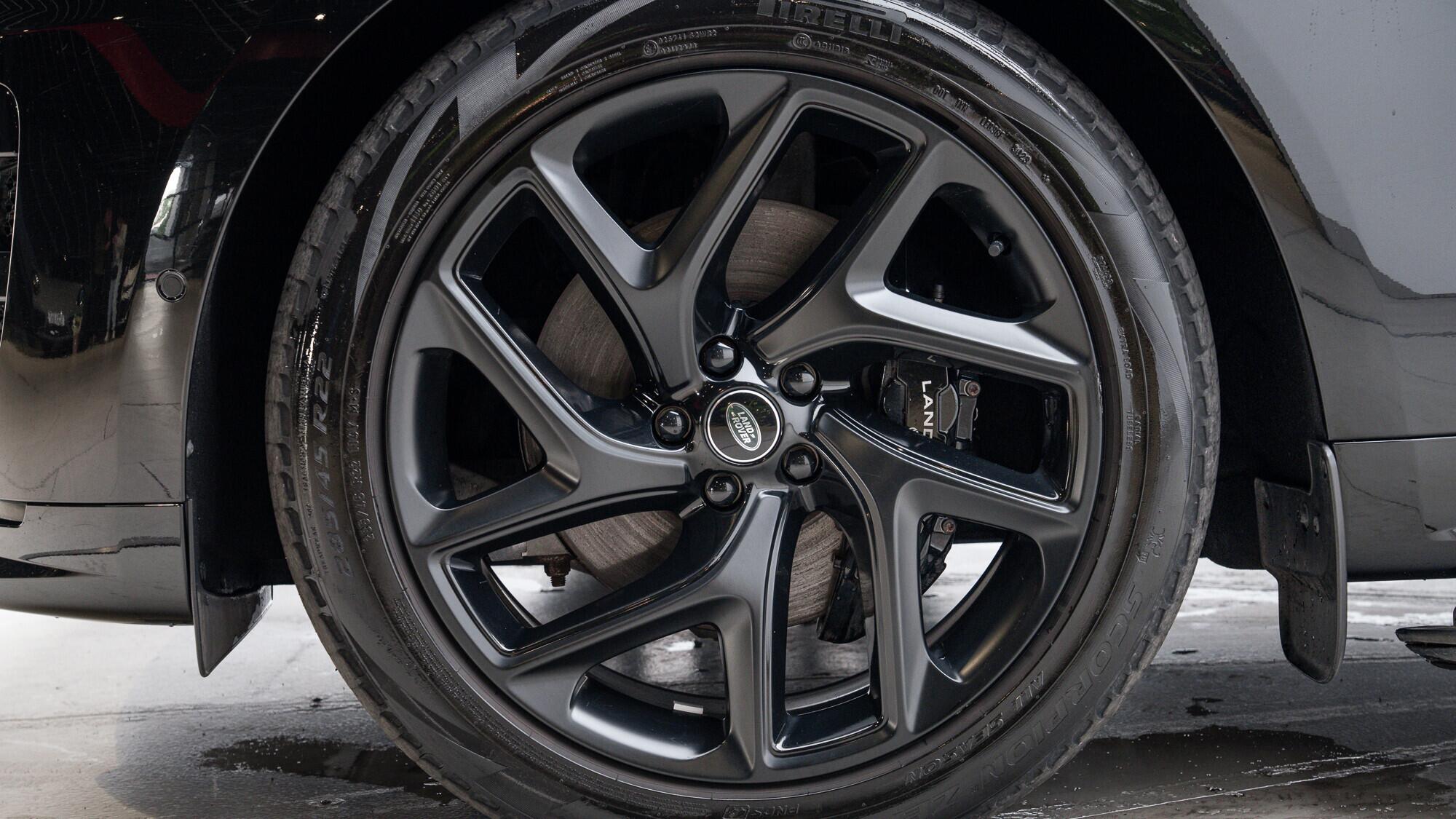 Land Rover Range Rover Sport view 10