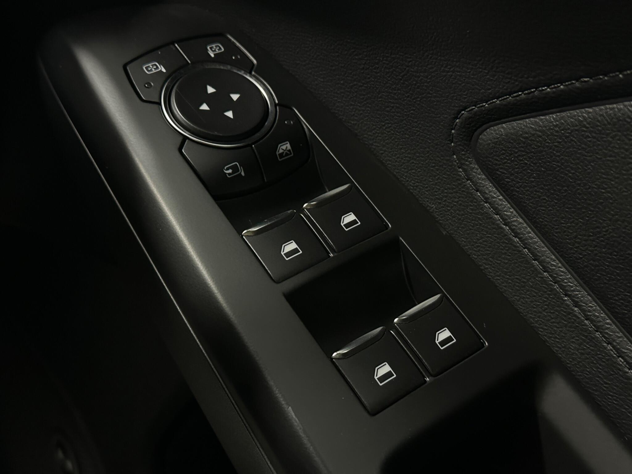 Ford Focus view 19
