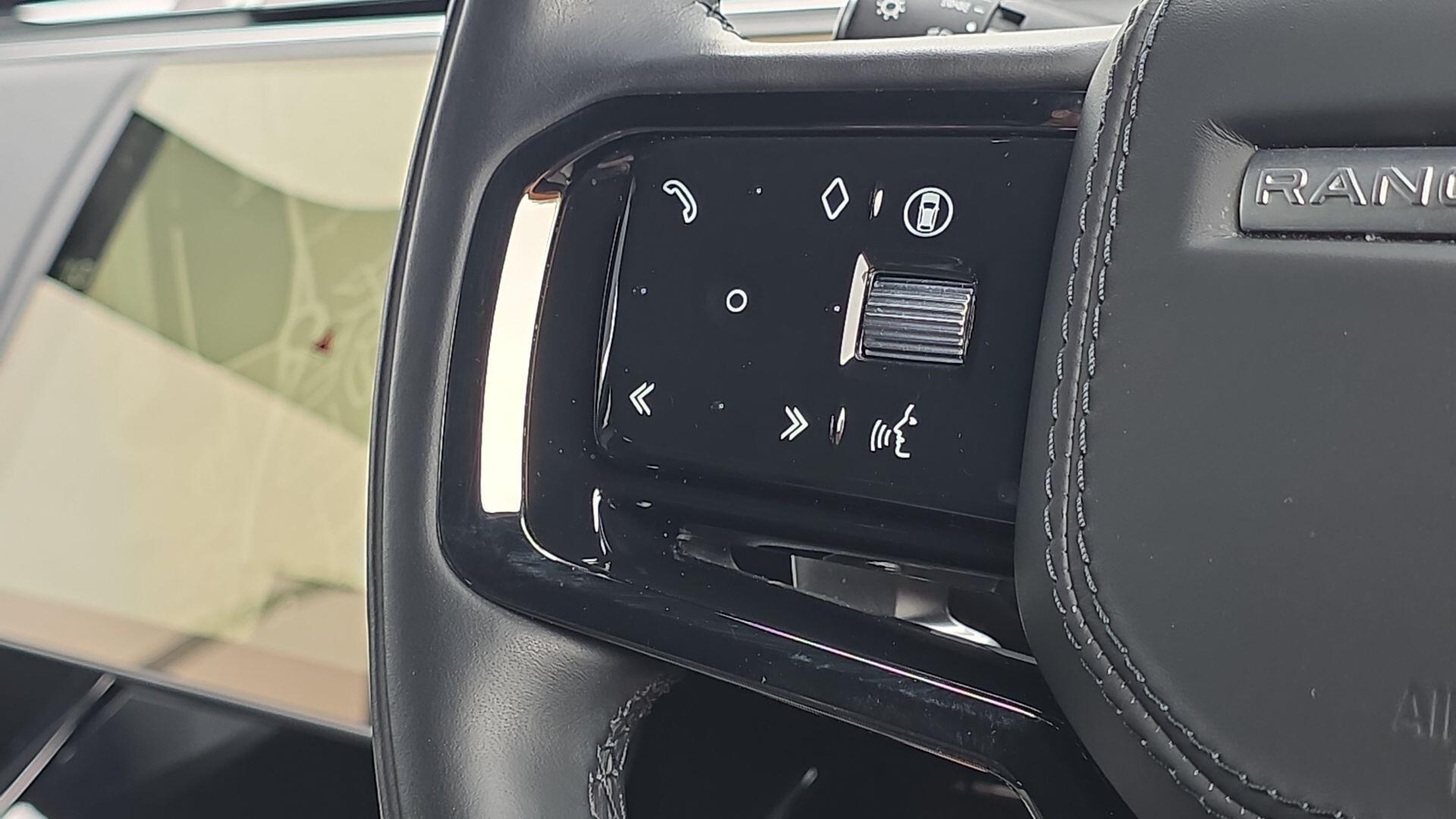 Land Rover Range Rover Sport view 31