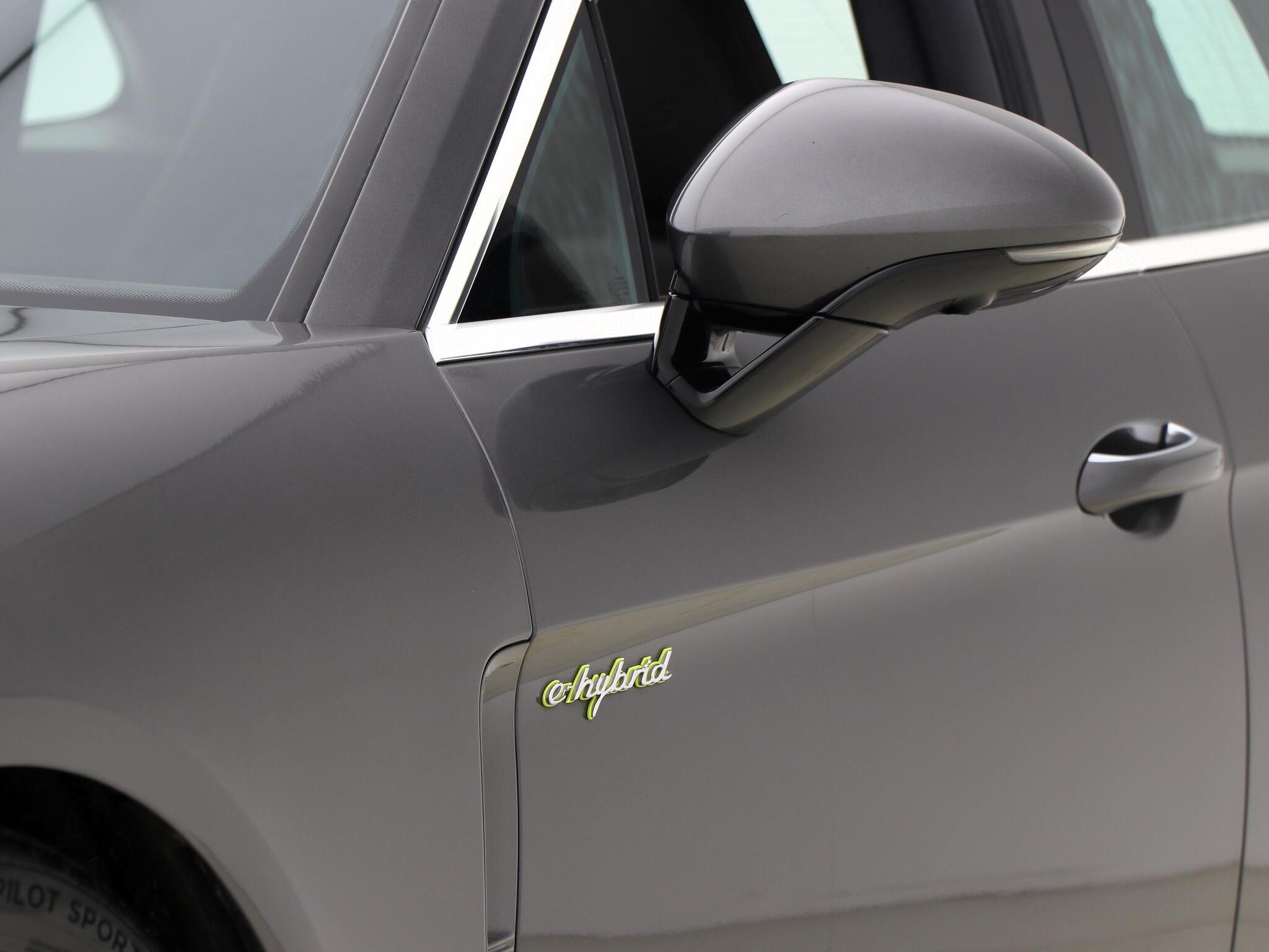 Porsche Panamera view 18