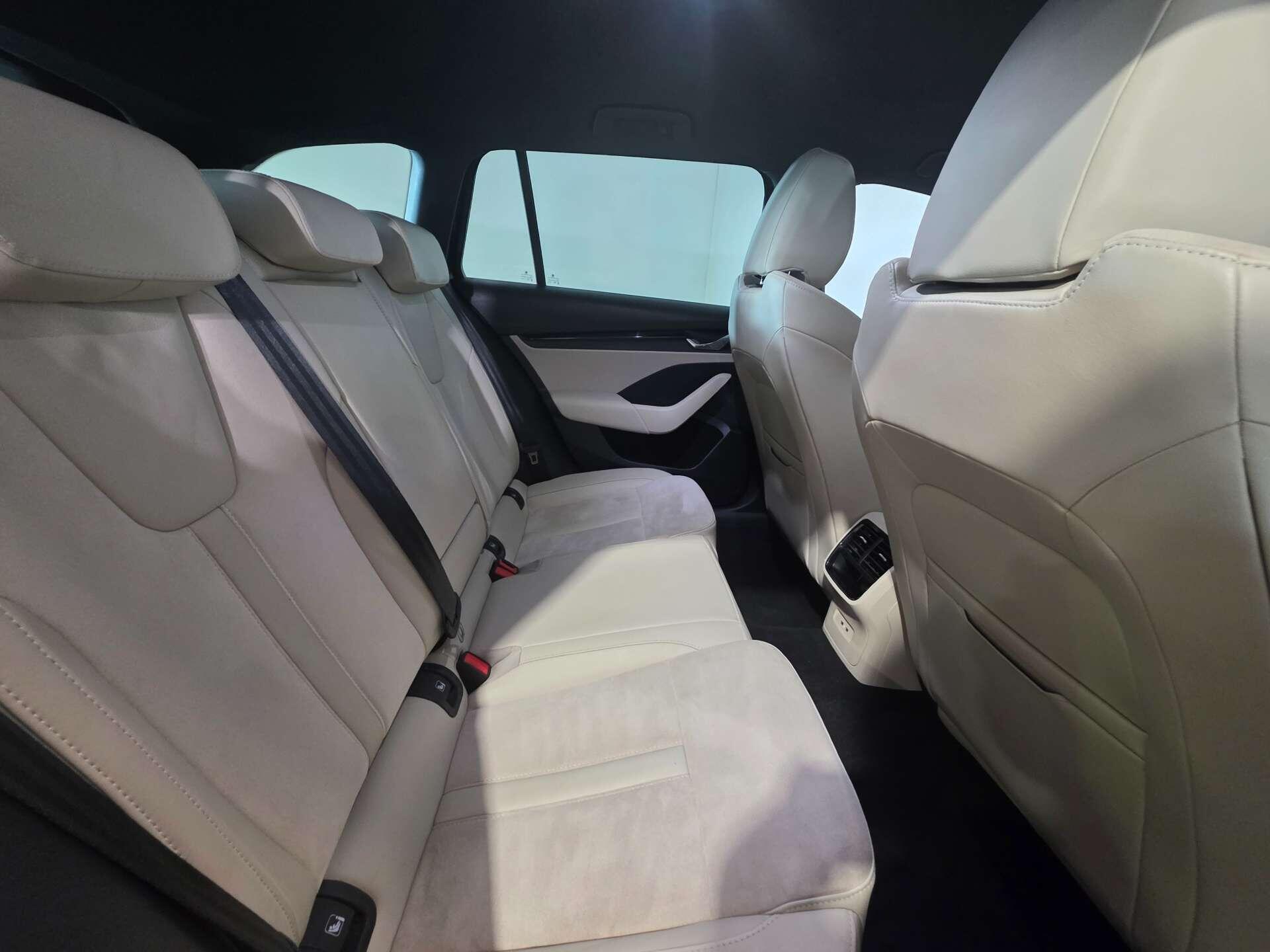 Skoda Octavia view 37