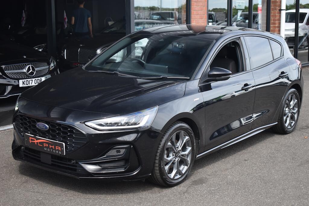 Ford Focus view 18