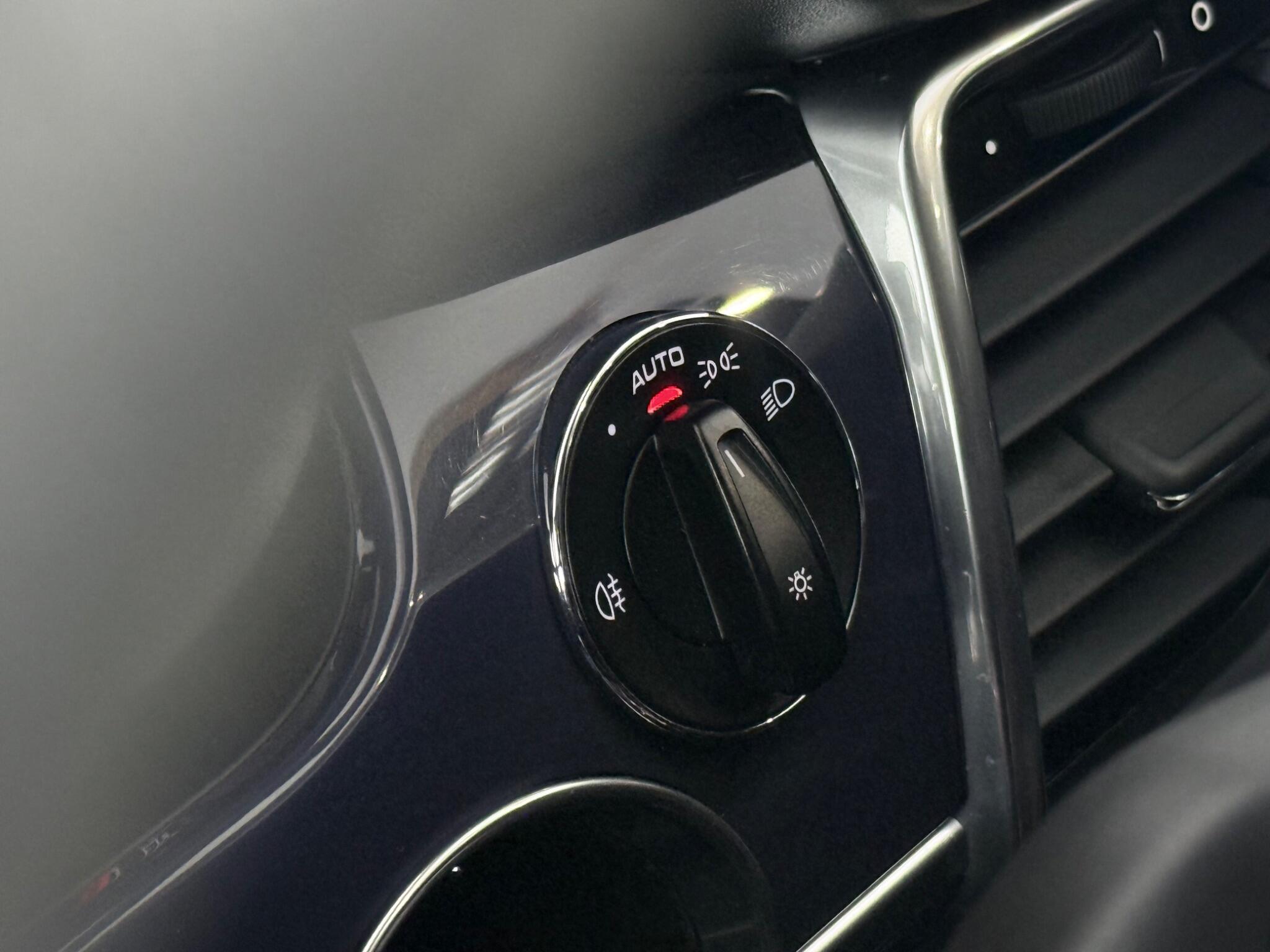 Porsche Panamera view 42