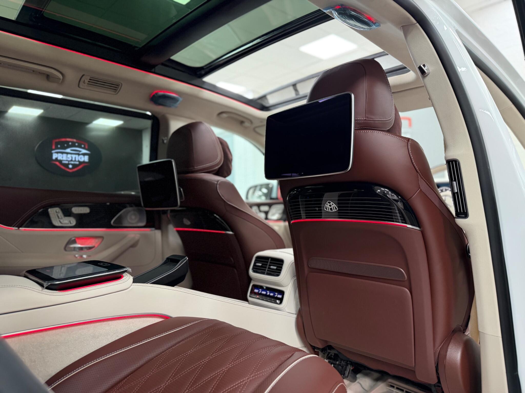 Mercedes-Benz GLS view 13
