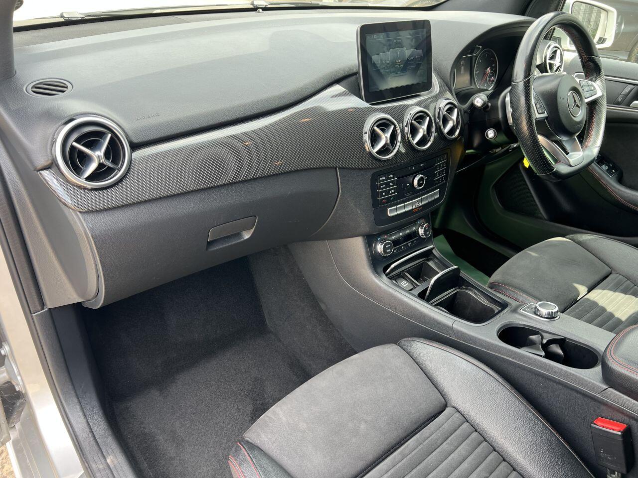 Mercedes-Benz B Class view 23