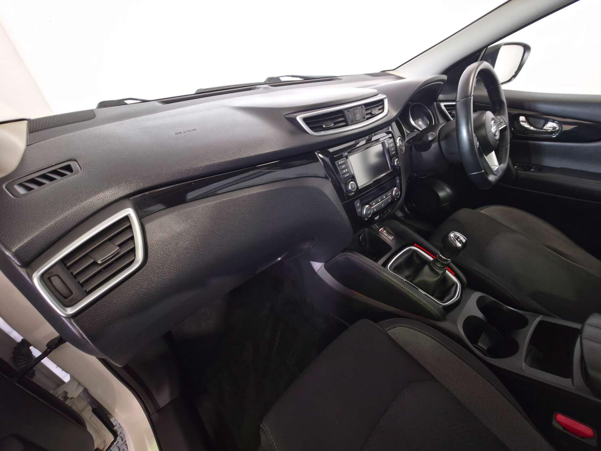 Nissan Qashqai view 64