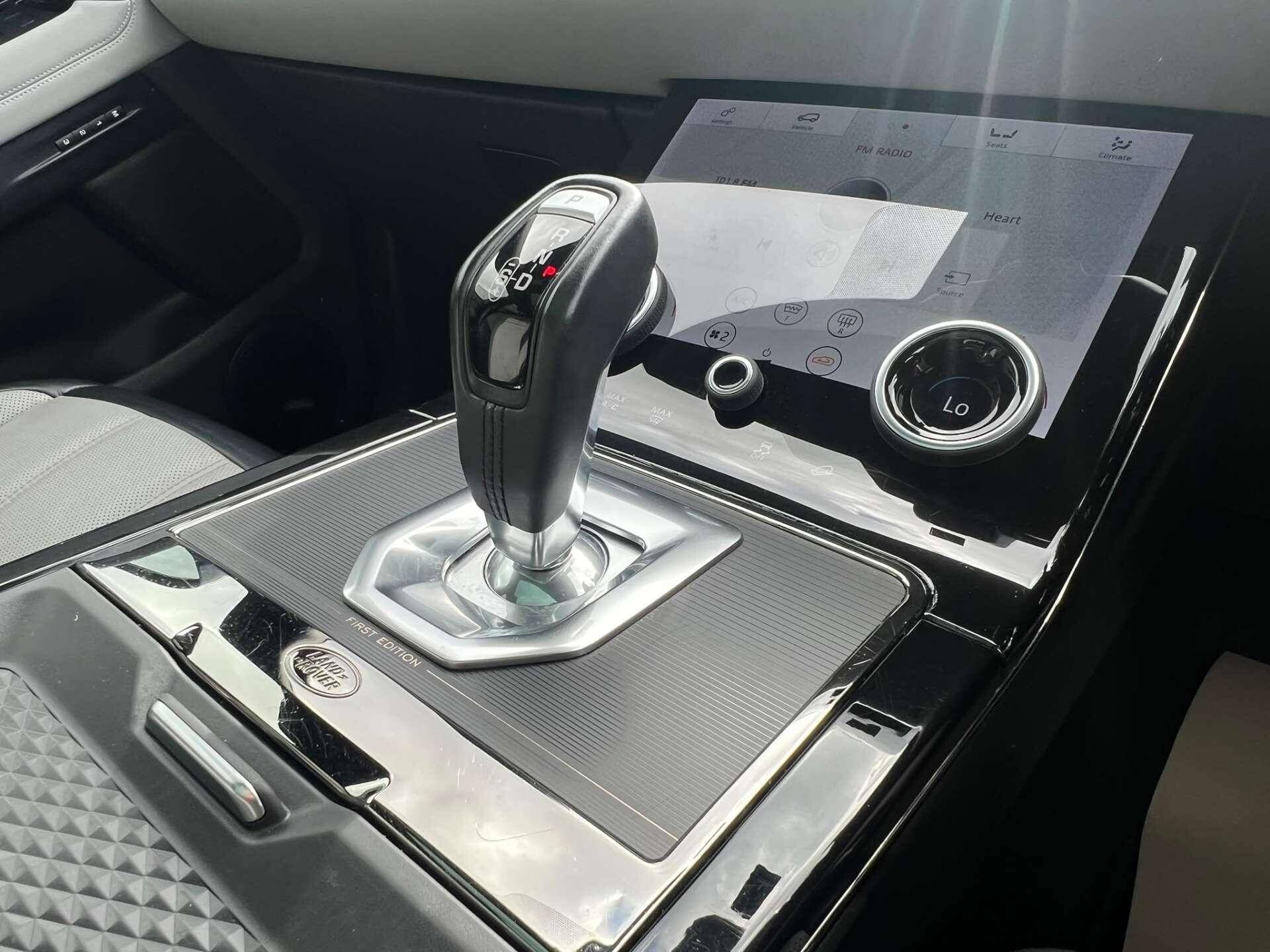 Land Rover Range Rover Evoque view 43