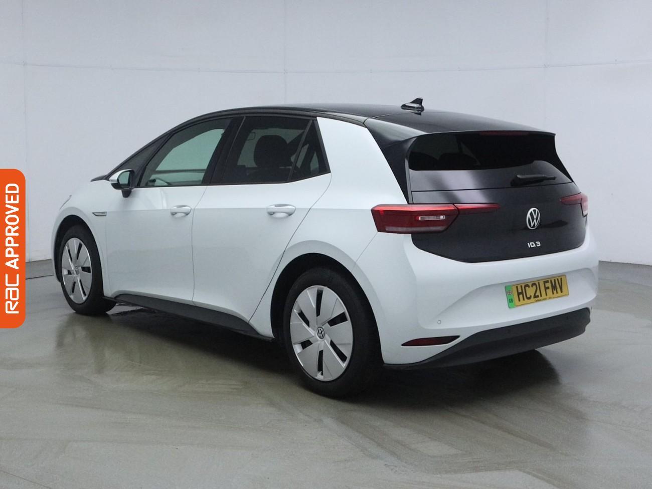Volkswagen Id.3 view 5