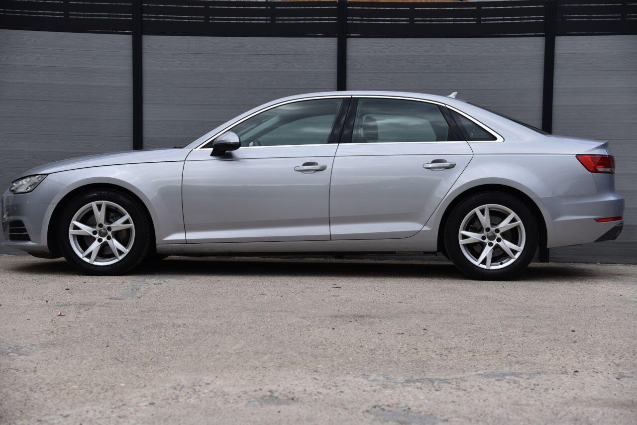 Audi A4 view 7