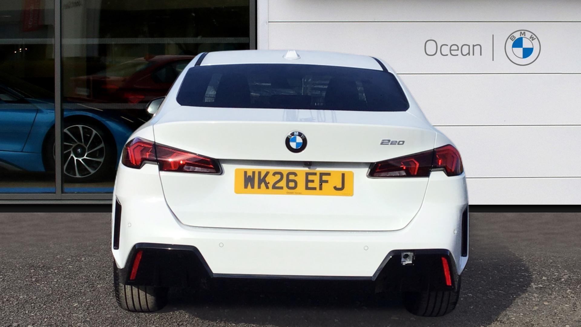 BMW 2 Series view 15
