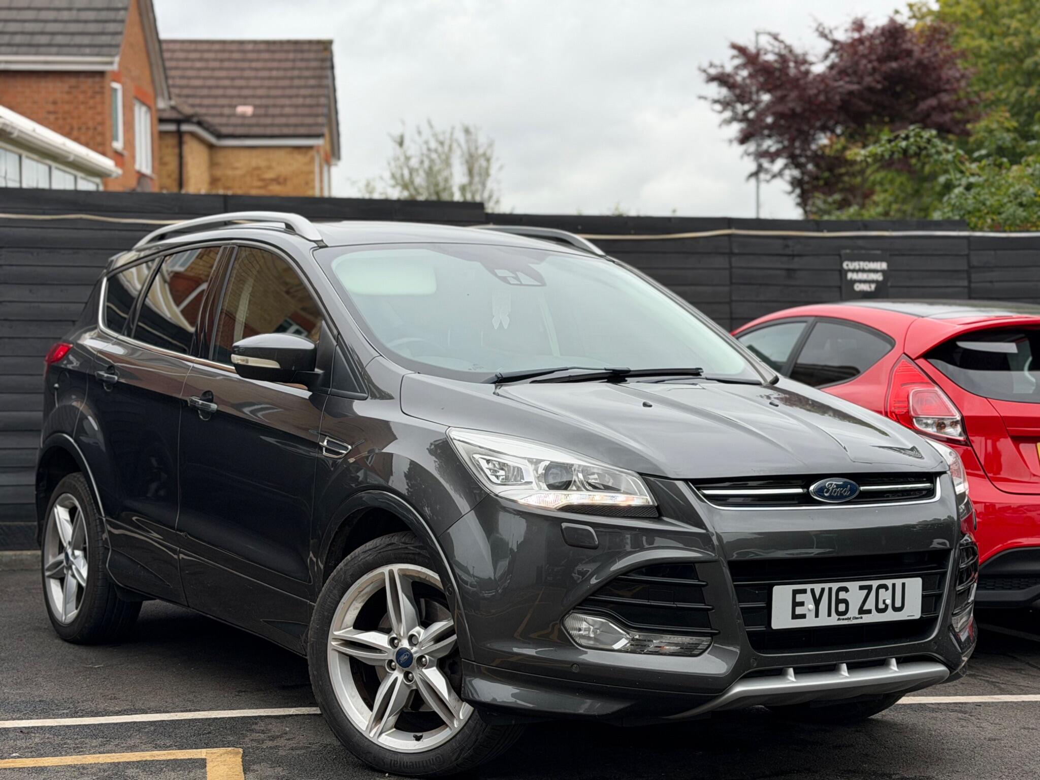 Ford Kuga view 5