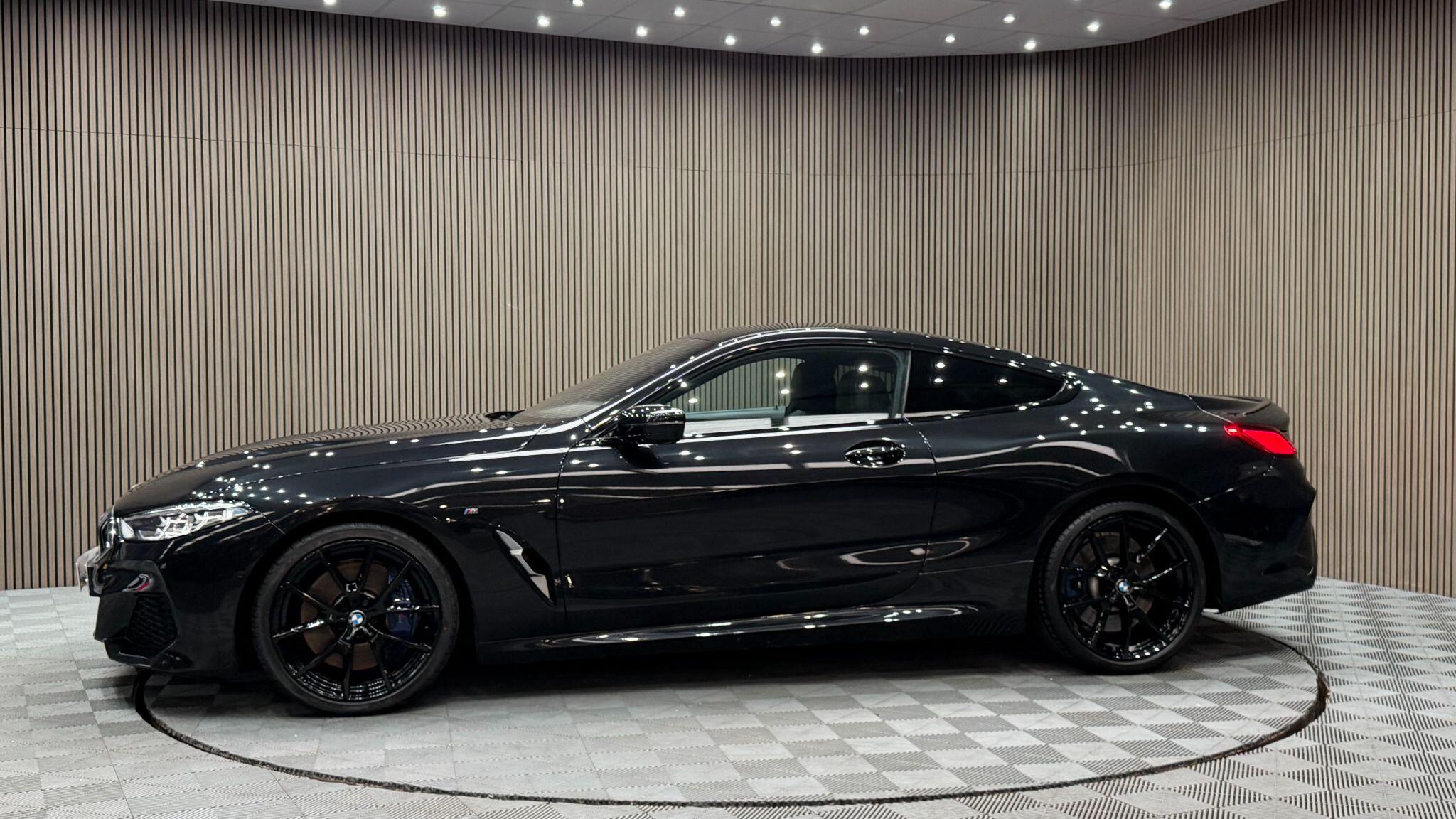 BMW 8 Series view 57