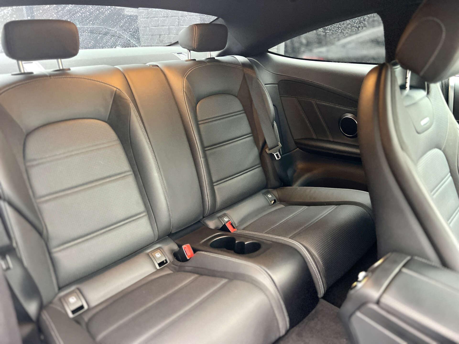 Mercedes-Benz C Class view 49