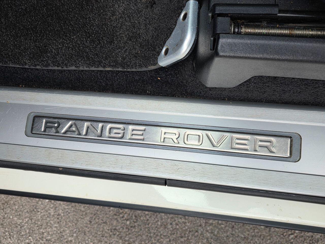 Land Rover Range Rover view 71