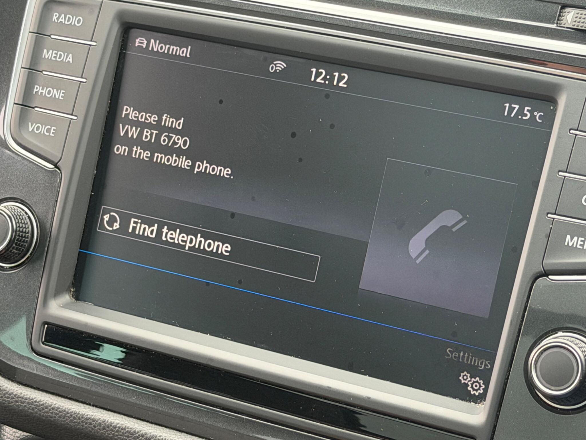 Volkswagen Tiguan view 29
