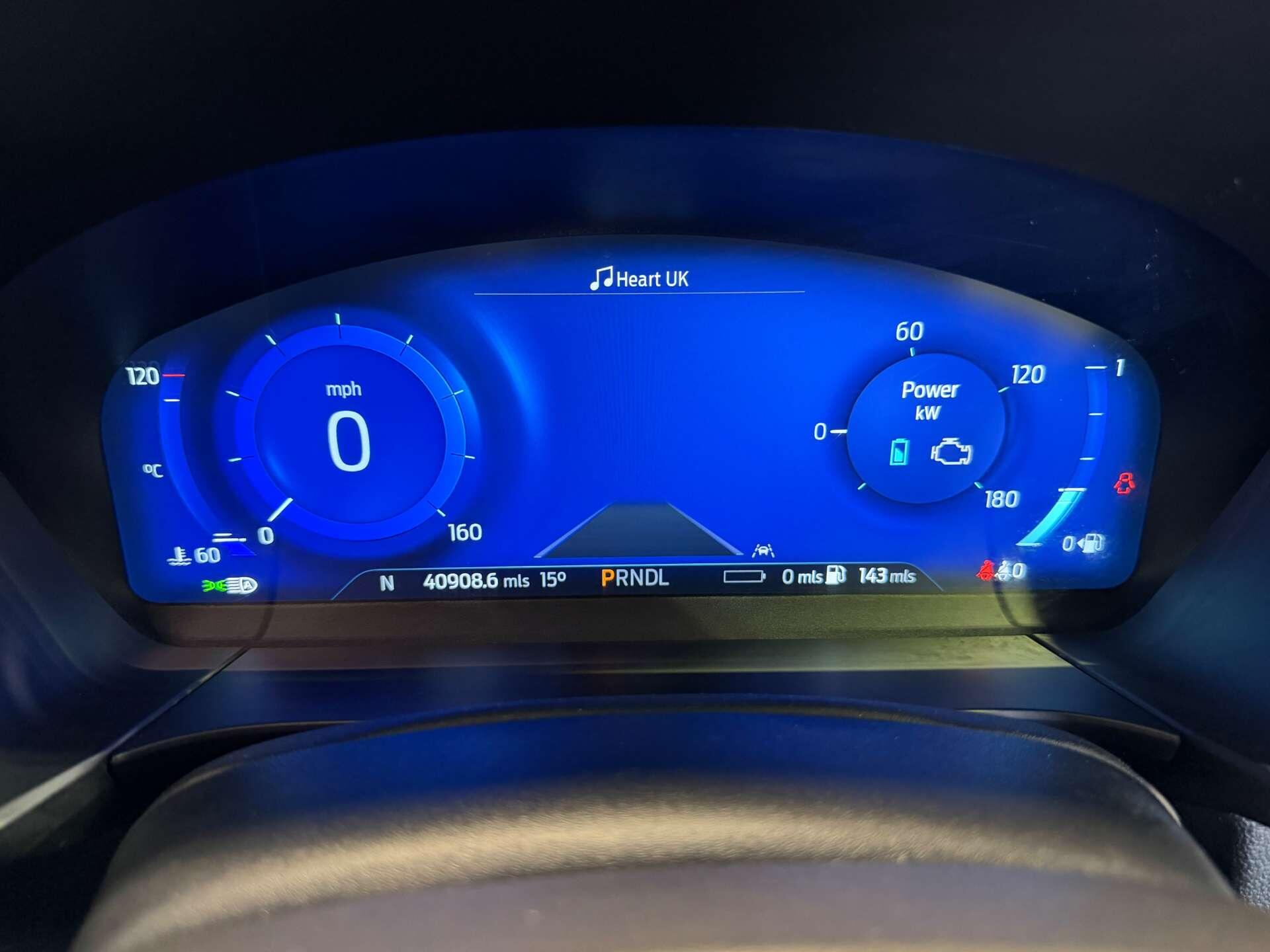 Ford Kuga view 30