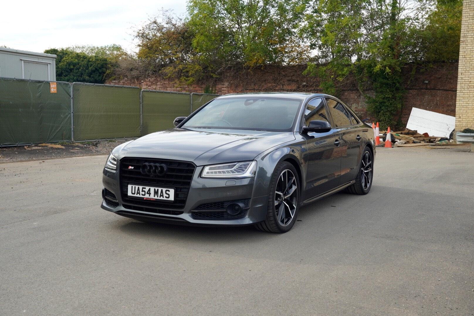 Audi S8
