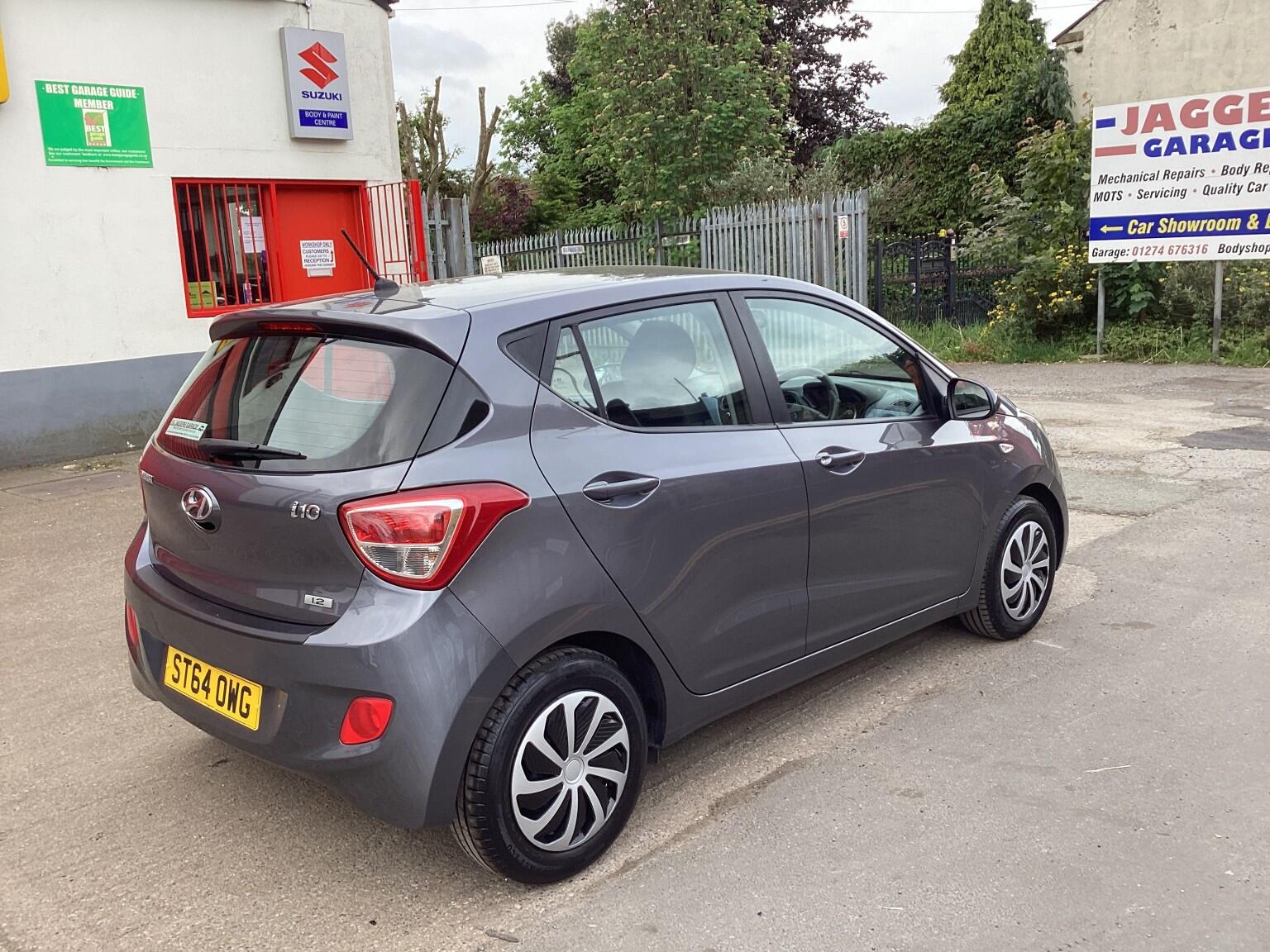 Hyundai I10 view 3