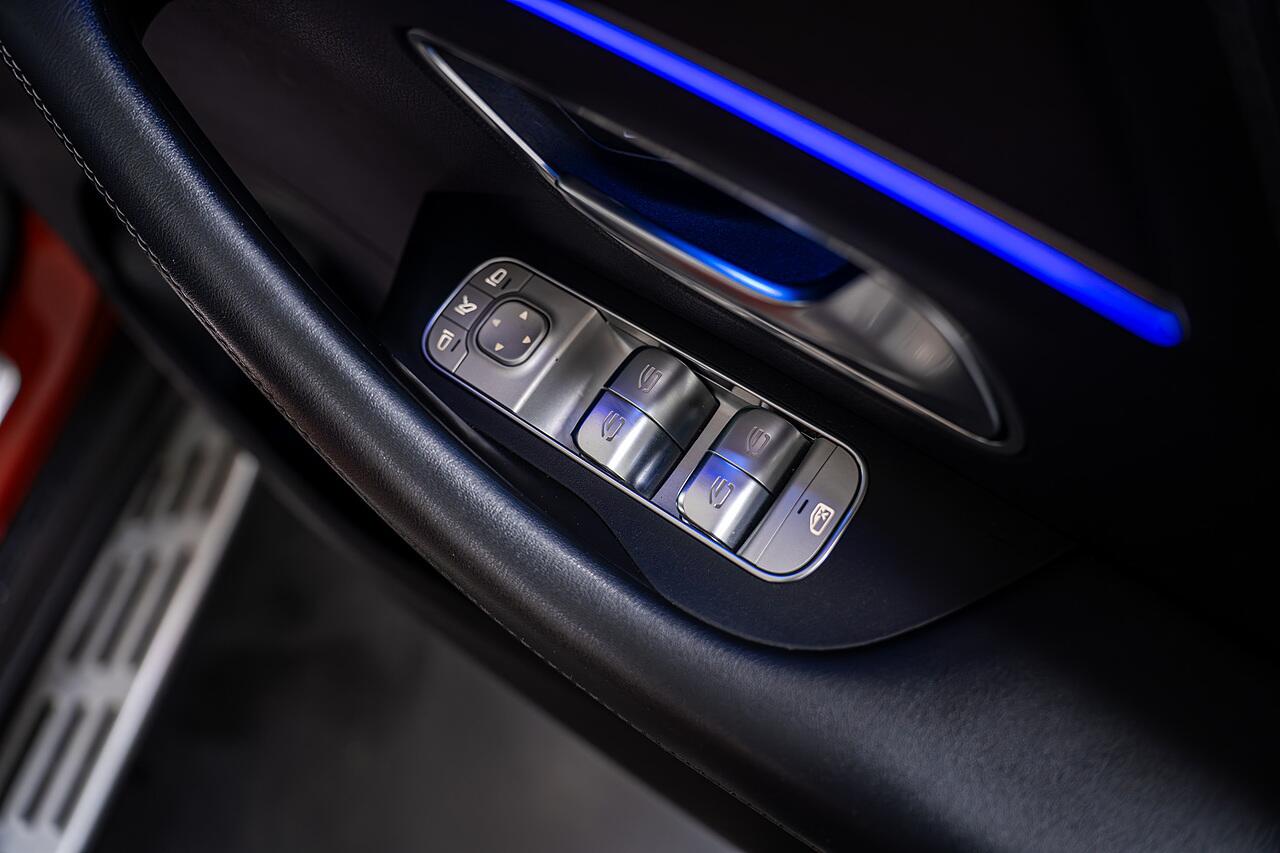 Mercedes-Benz Gle view 25