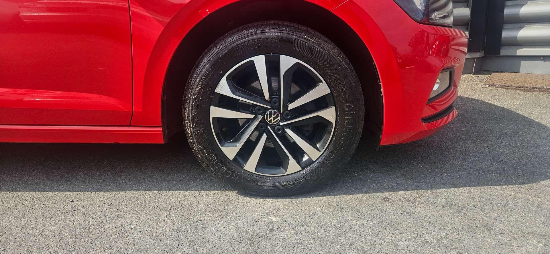 Volkswagen Polo view 18