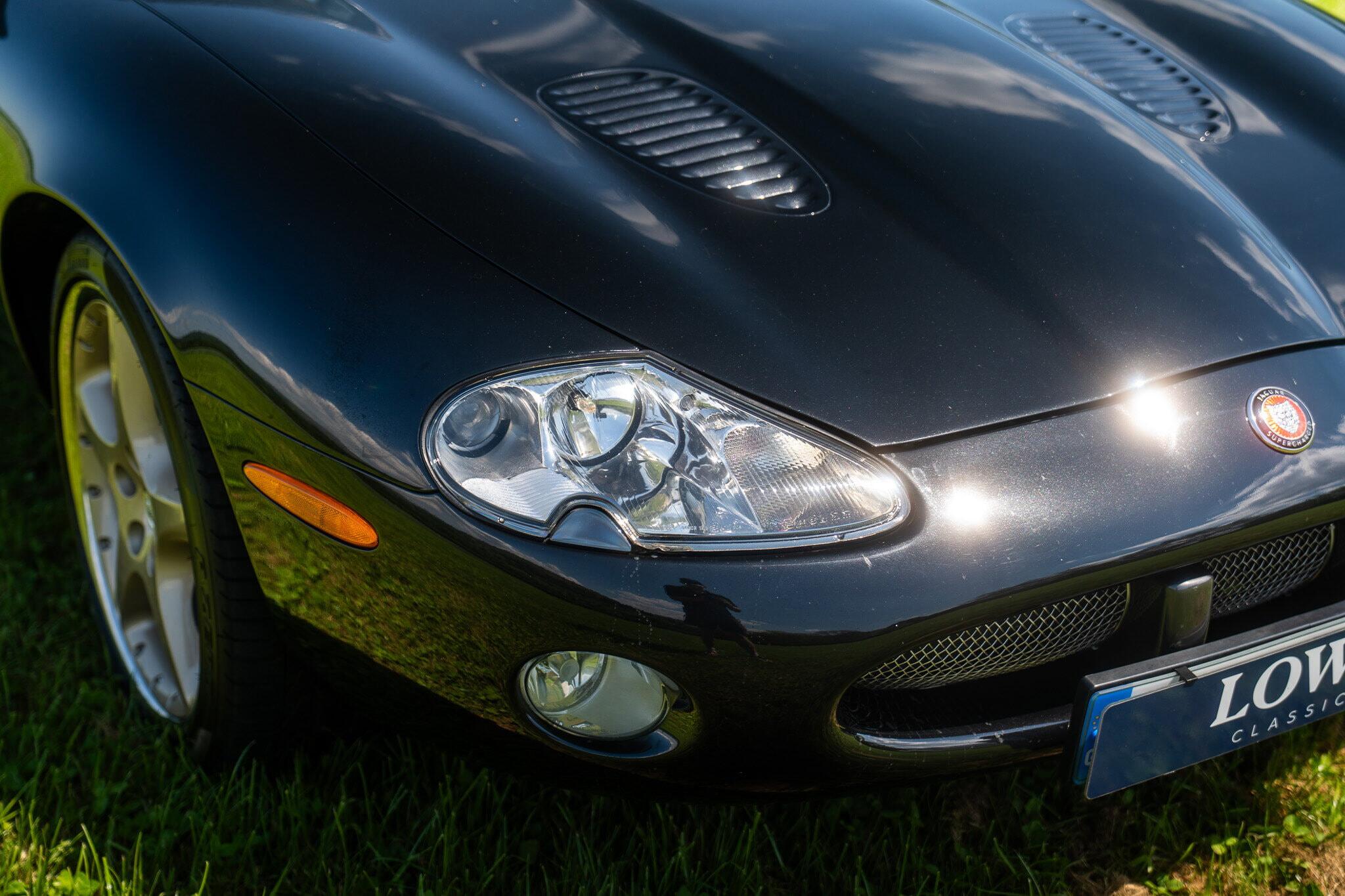Jaguar XKR view 10