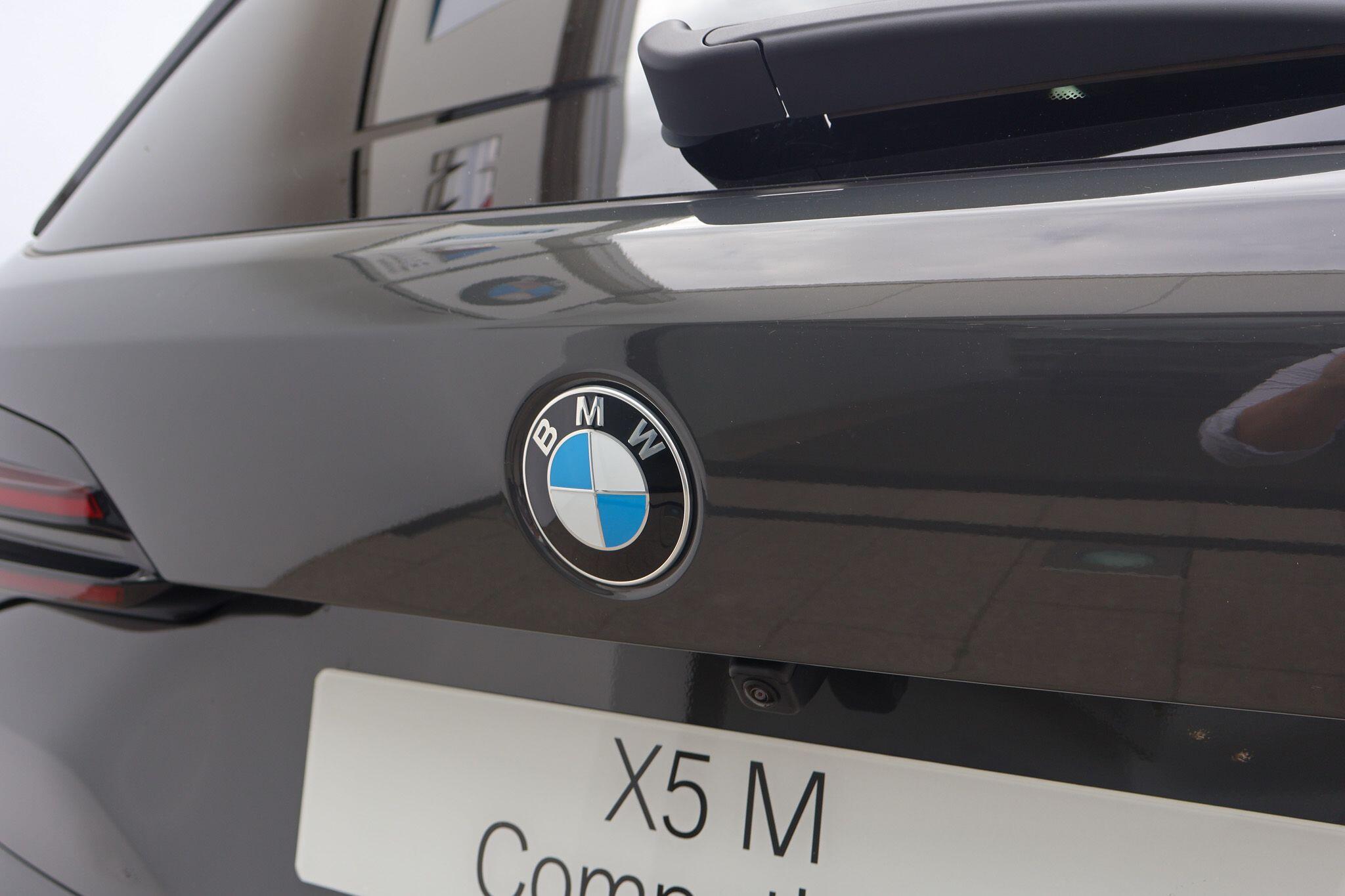 BMW X5 M view 42