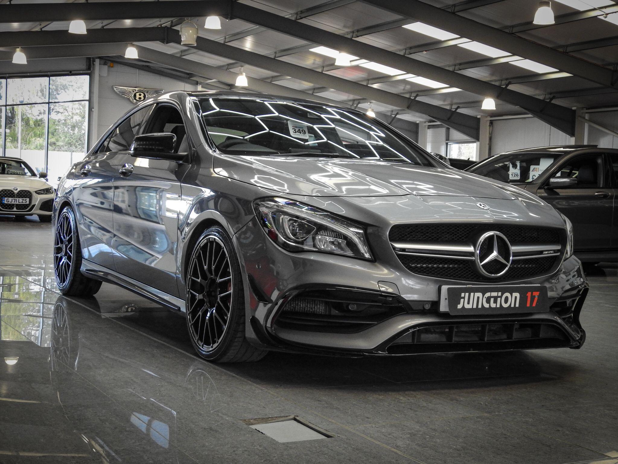 Mercedes-Benz Cla view 4