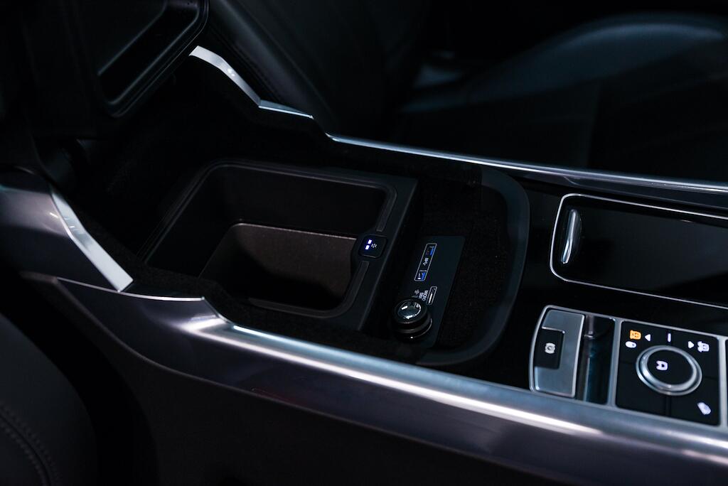 Land Rover Range Rover Sport view 31