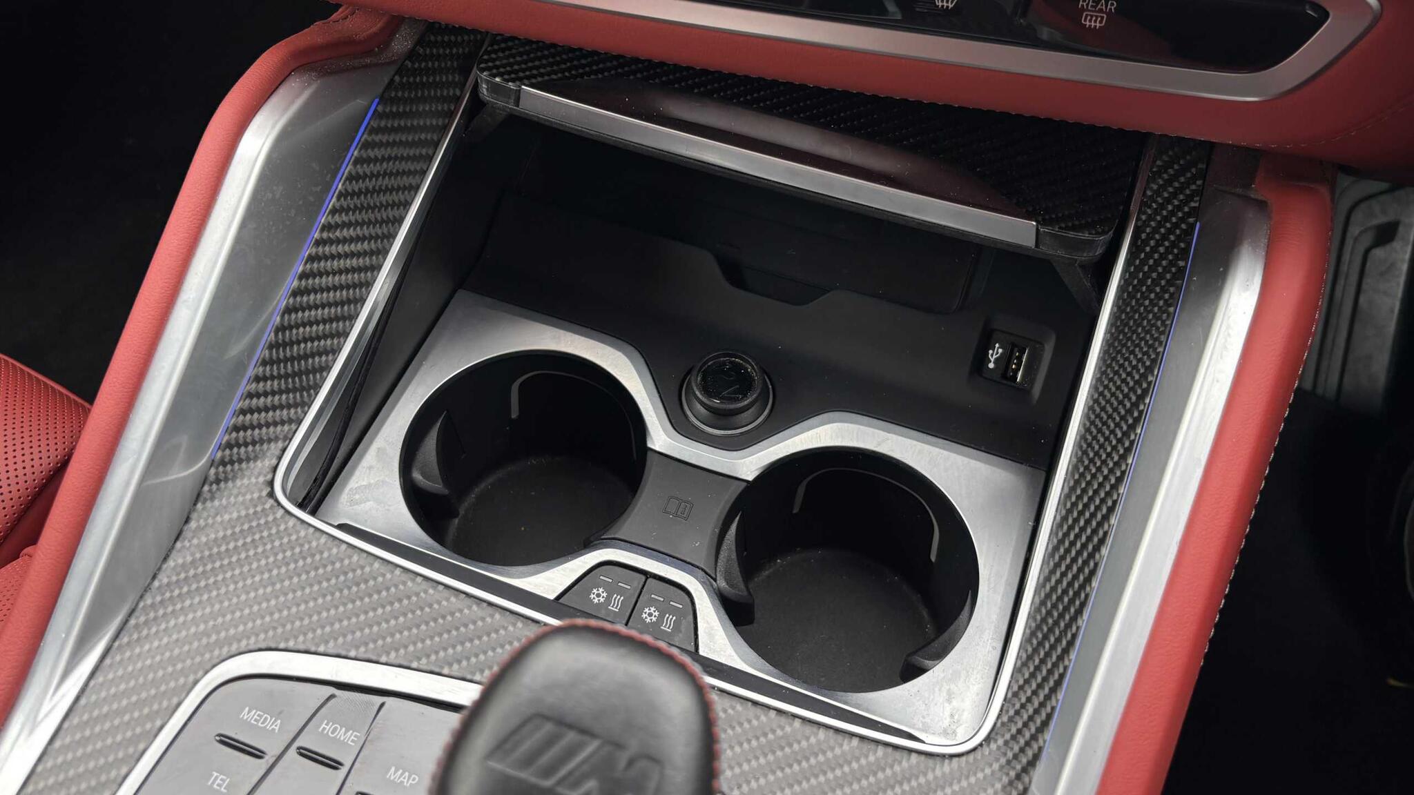 BMW XM view 28