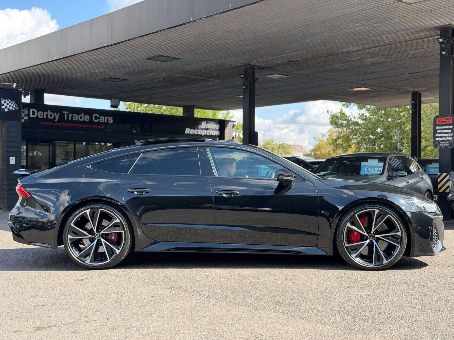 Audi RS7 view 9