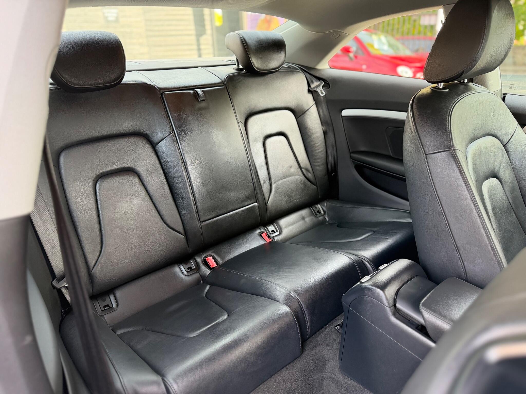 Audi A5 view 18