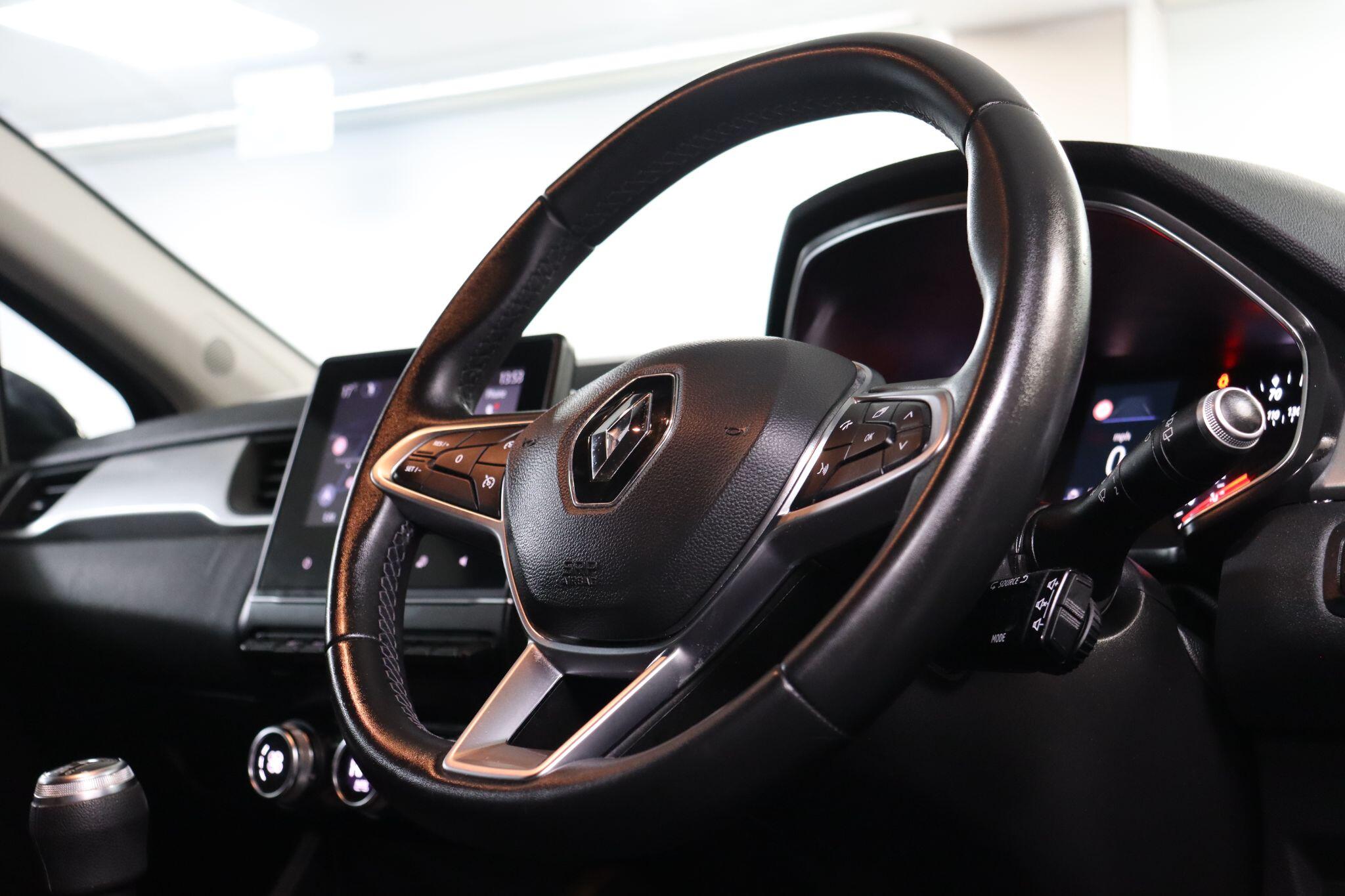 Renault Captur view 12